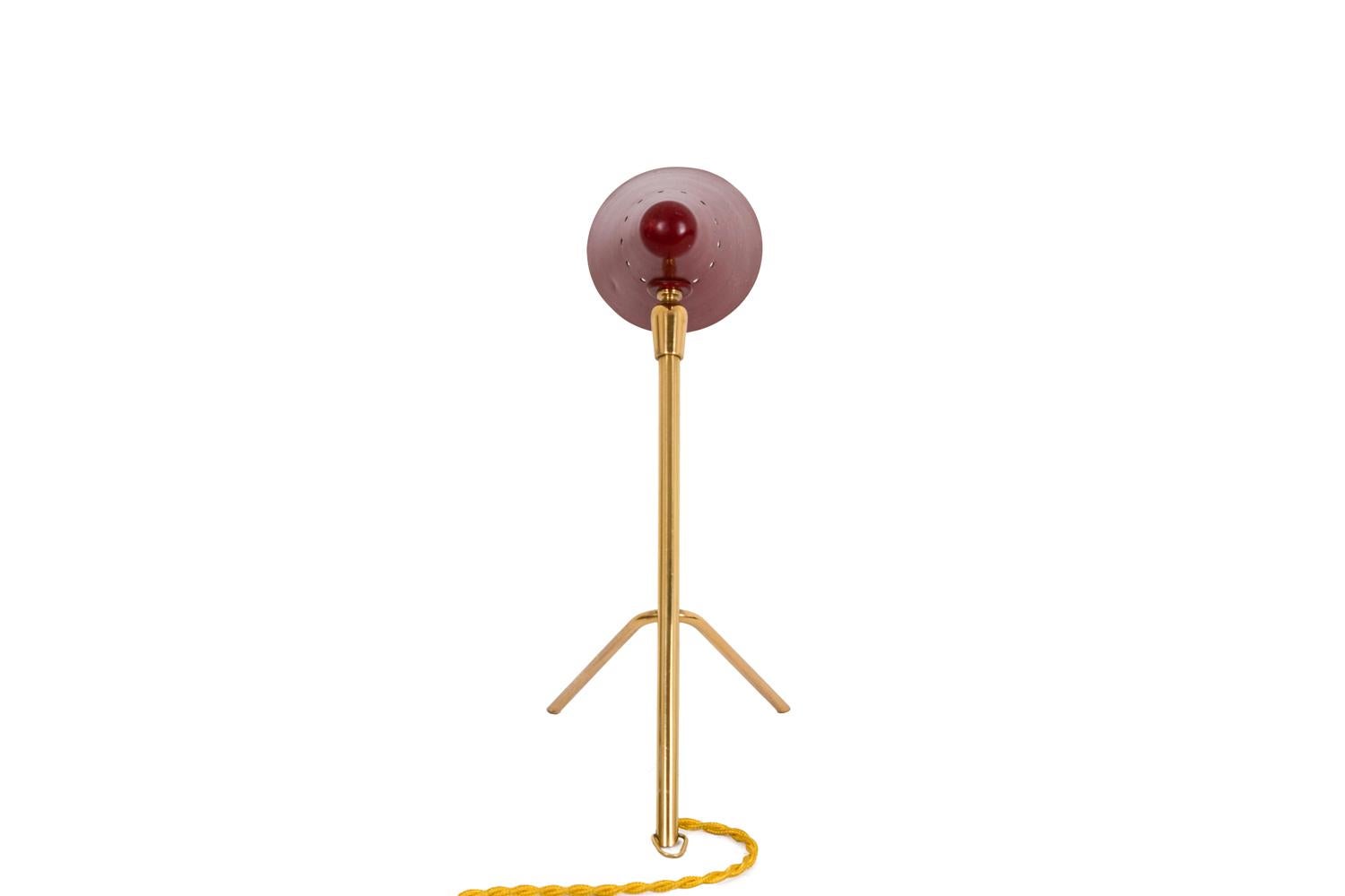 Small Lamp in Red Lacquered Metal and Gilt Brass, 1950s In Good Condition In Saint-Ouen, FR