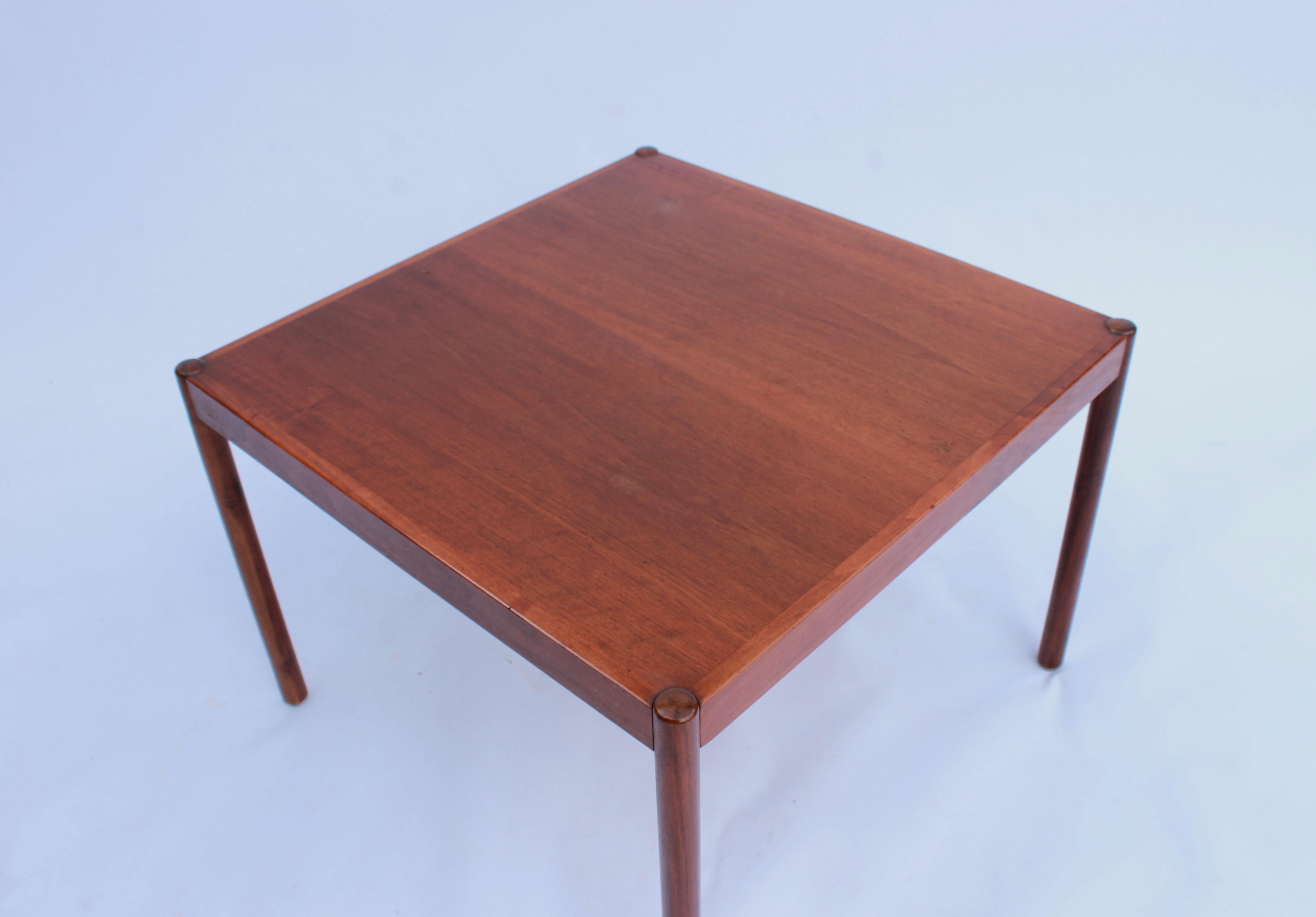 Small lamp table in teak of Danish design from the 1960s. The table is in great vintage condition.
