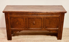 Small Late 17th Century English Oak Trunk / Chest / Bench