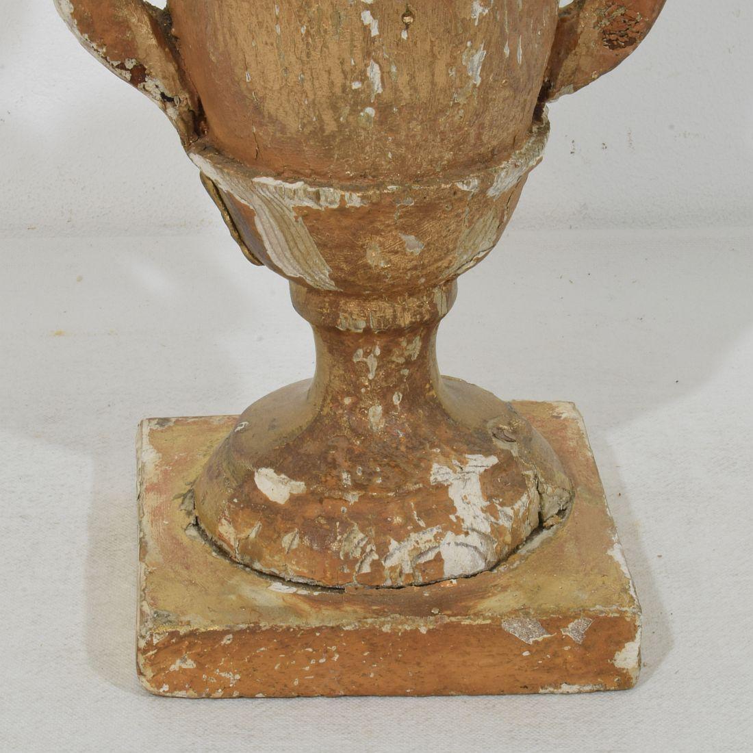 Piccolo portacandele in legno dorato neoclassico italiano della fine del XVIII secolo in vendita 8