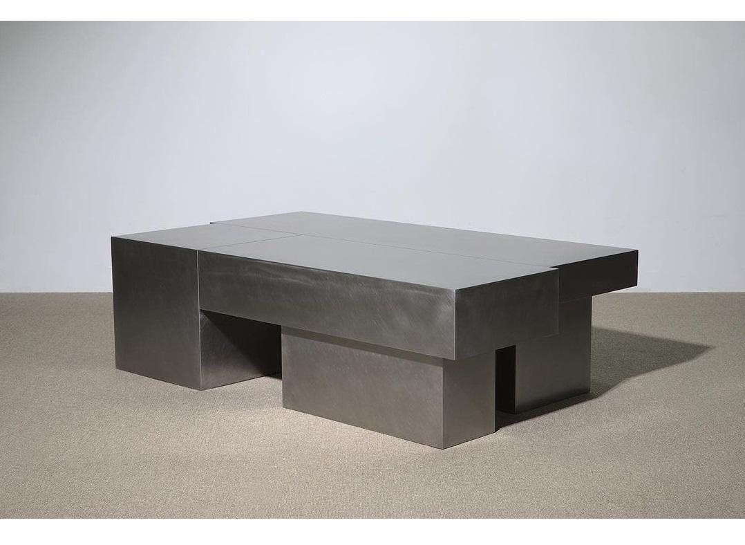 Postmoderne Petite table basse en acier superposé de Hyungshin Hwang en vente
