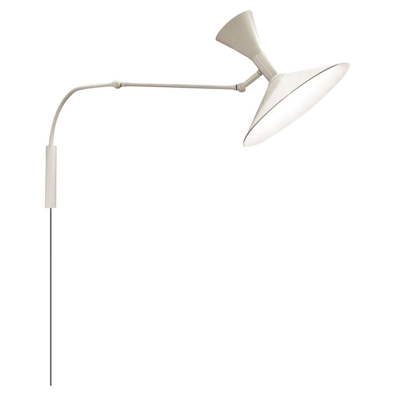 Petite lampe murale Le Corbusier « Lampe de Marseille Mini » en blanc