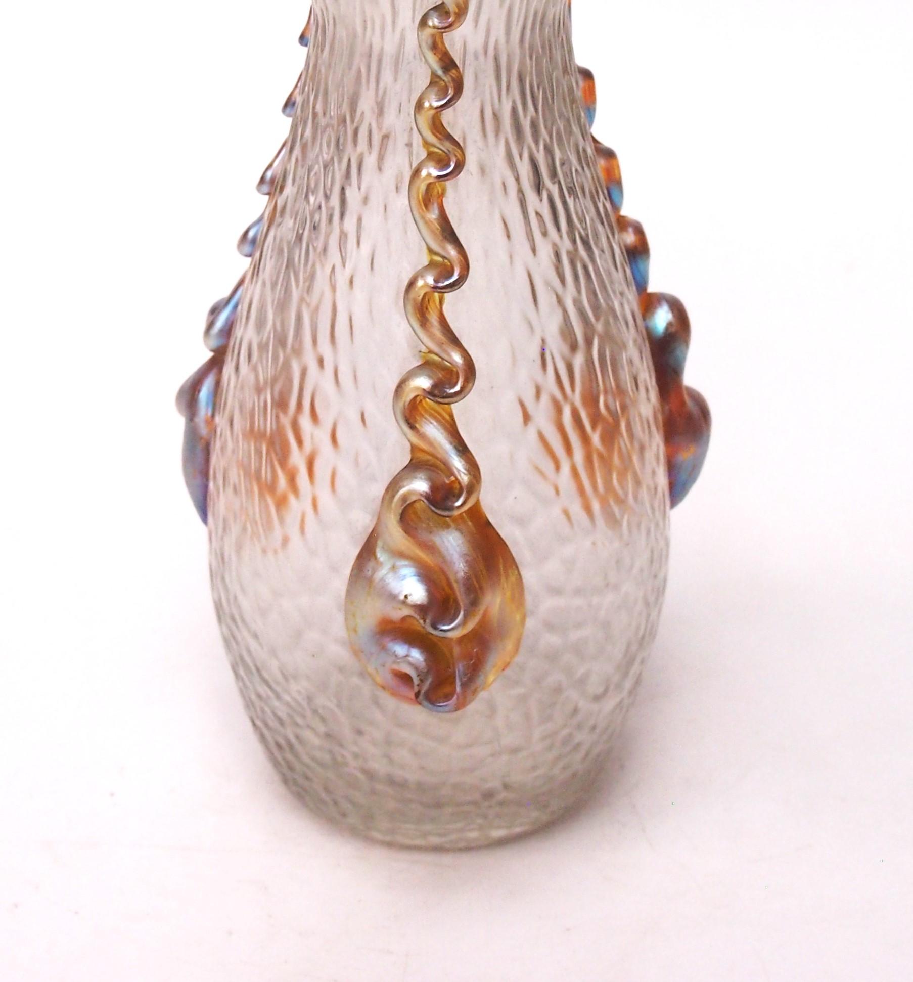 Kleine Loetz Candia Martele Nautilus-Glasvase c1903 - Bohemian (Glaskunst) im Angebot