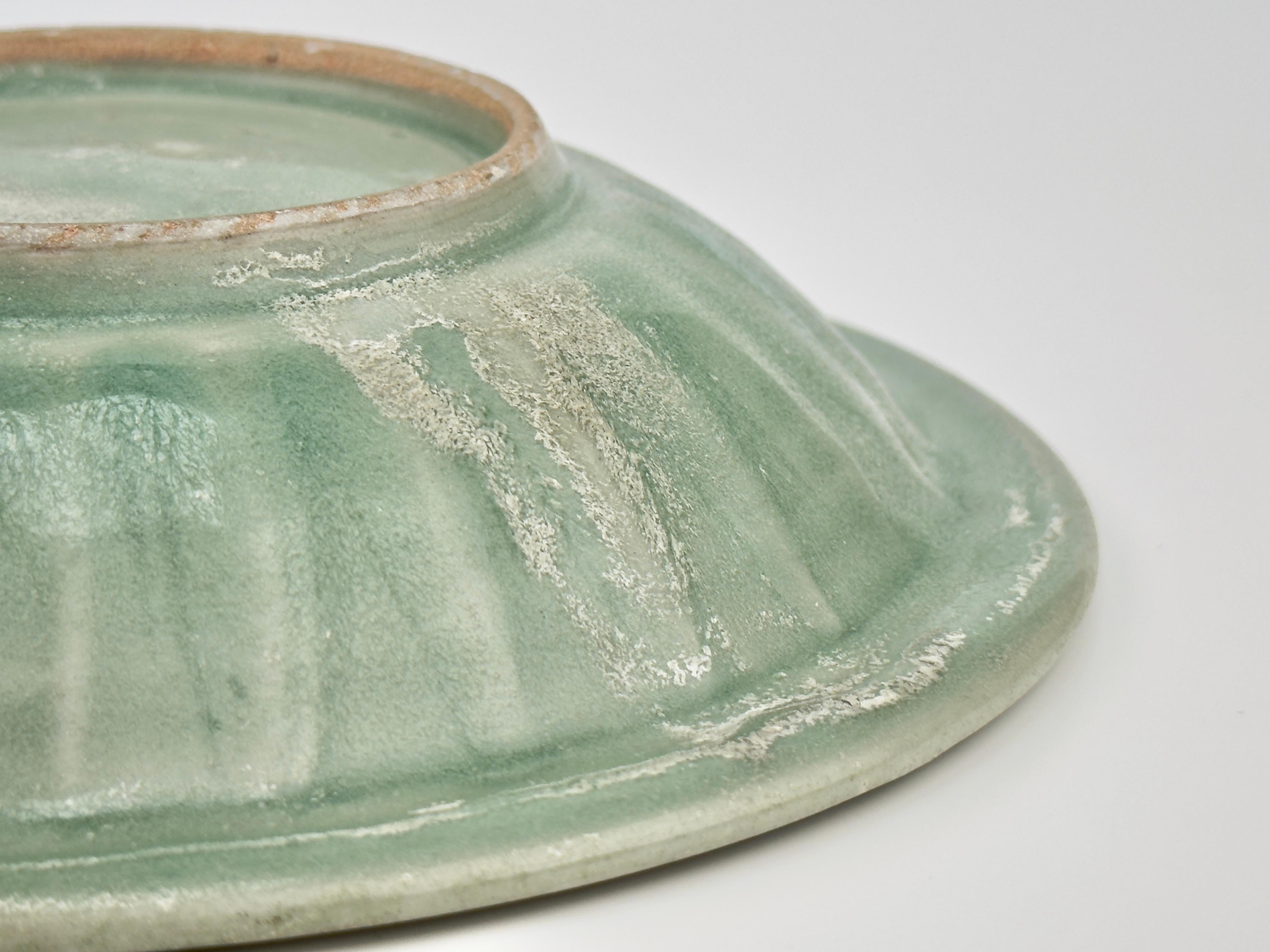 Small Longquan Celadon 'Twin Fish' Dish, Southern Song Dynasty For Sale 5