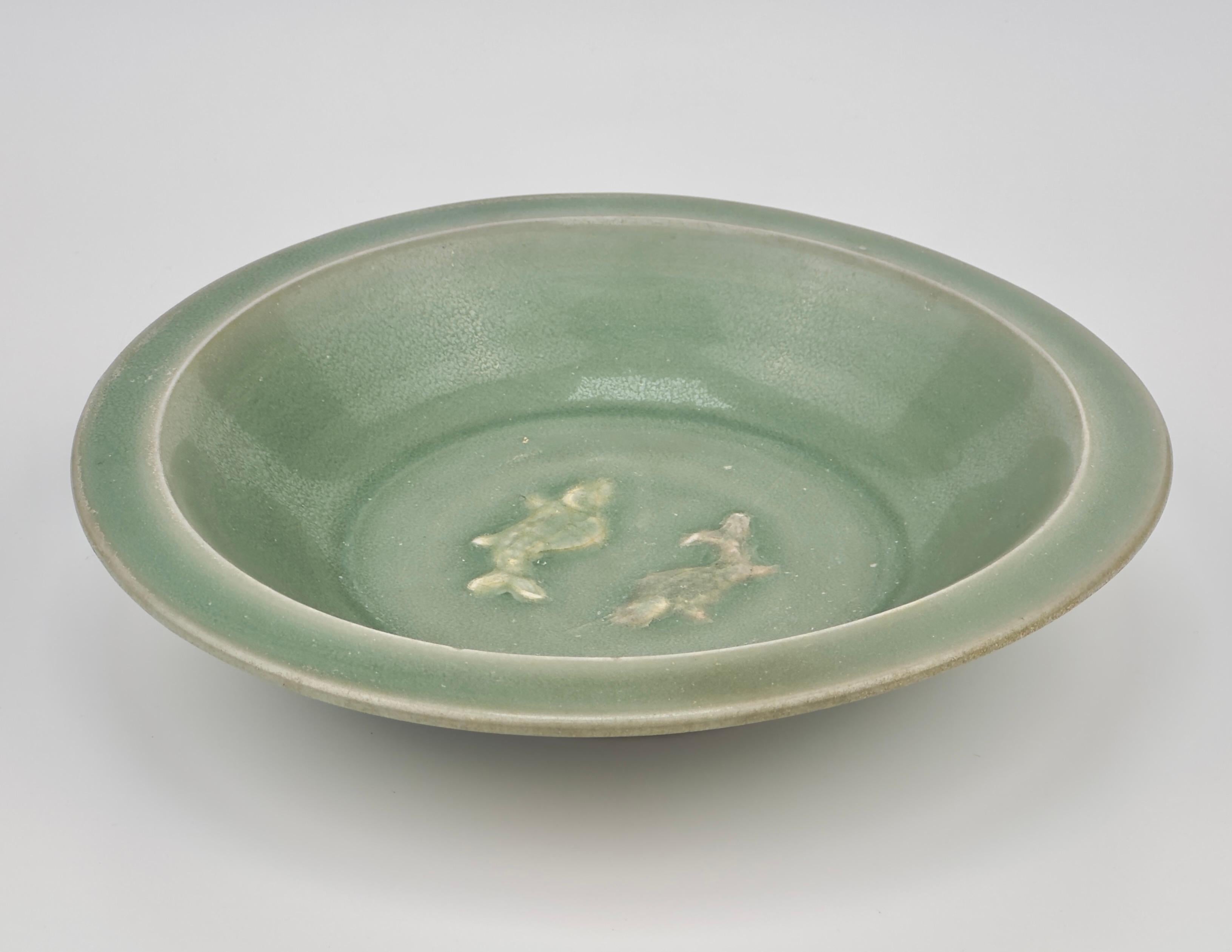 Glazed Small Longquan Celadon 'Twin Fish' Dish, Southern Song Dynasty For Sale