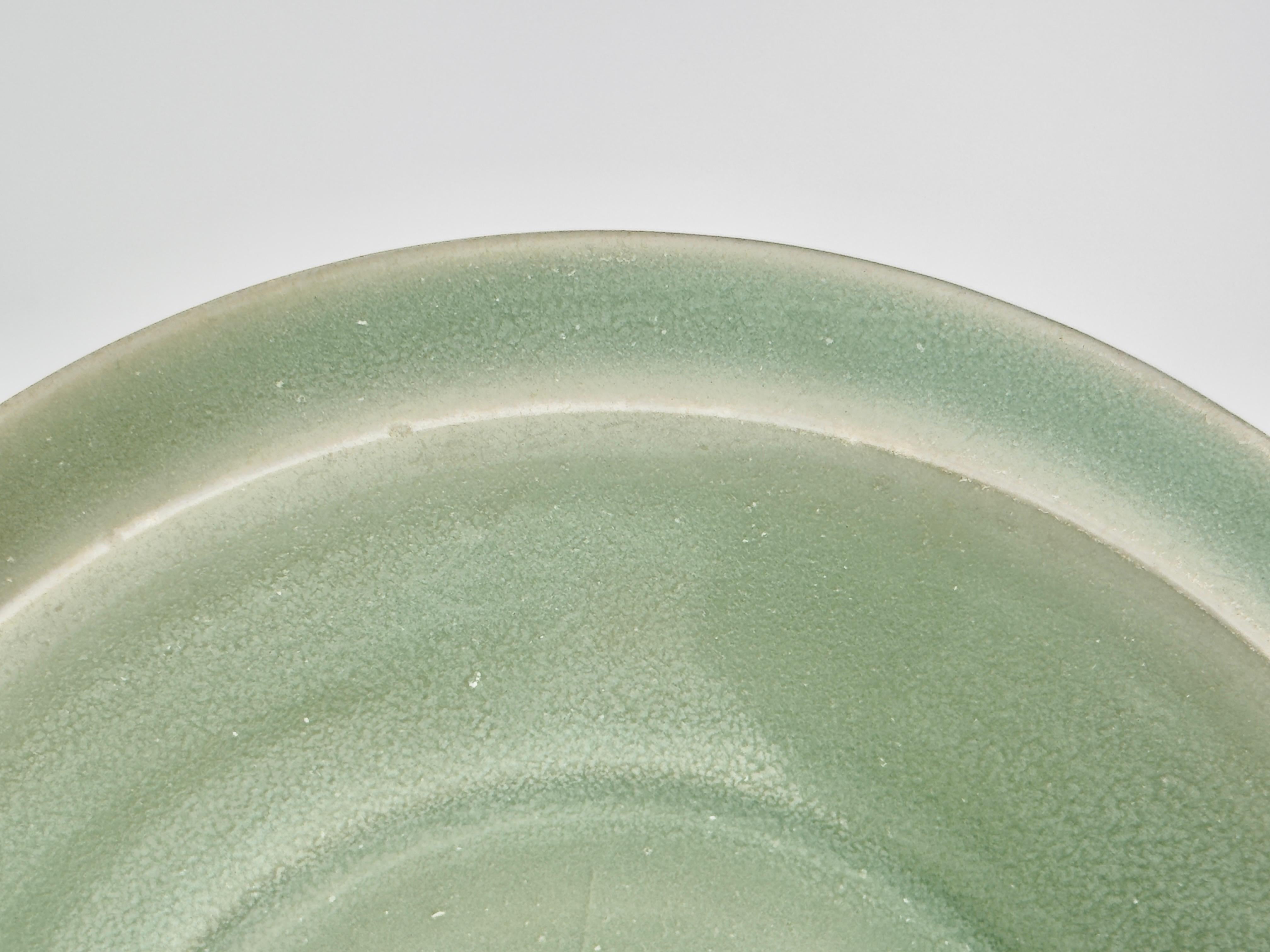 Small Longquan Celadon 'Twin Fish' Dish, Southern Song Dynasty For Sale 1