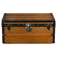 Small Louis Vuitton antique trunk c.1898