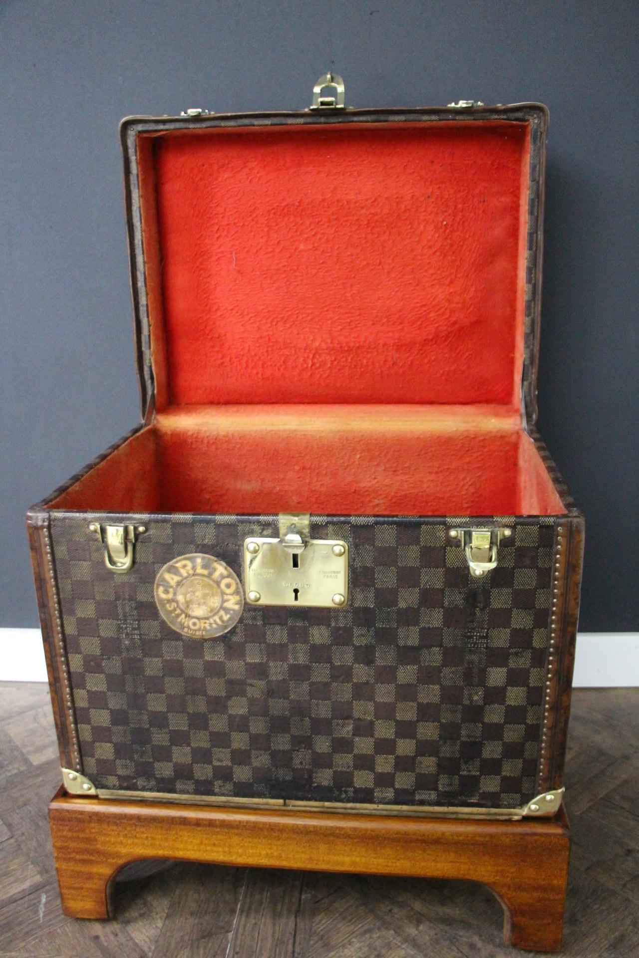 Small Louis Vuitton Checkers Steamer Trunk, Vuitton Shoe Trunk, Vuitton trunk 8