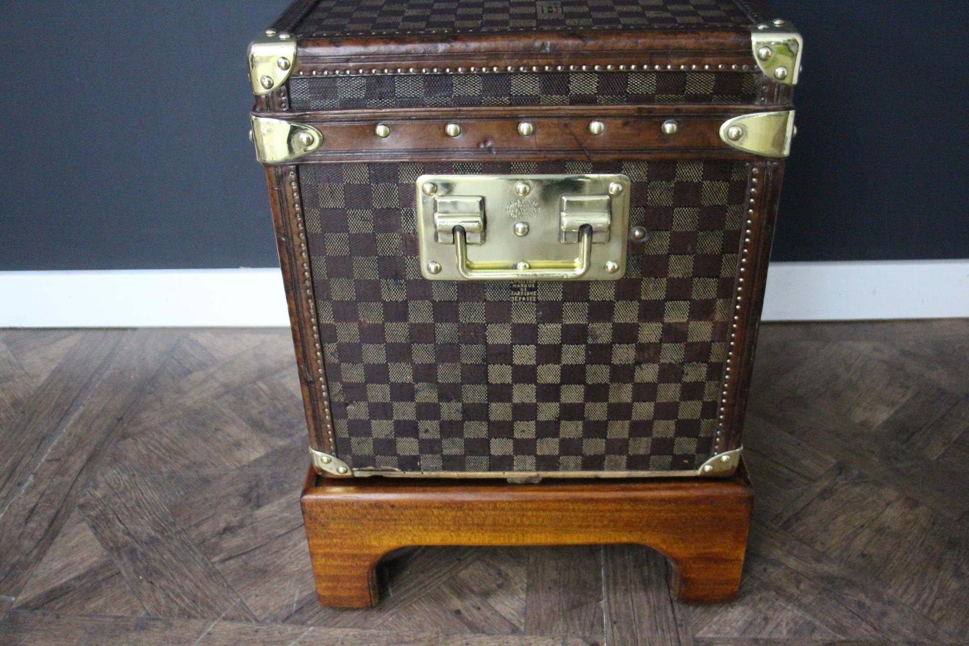 Small Louis Vuitton Checkers Steamer Trunk, Vuitton Shoe Trunk, Vuitton trunk 2