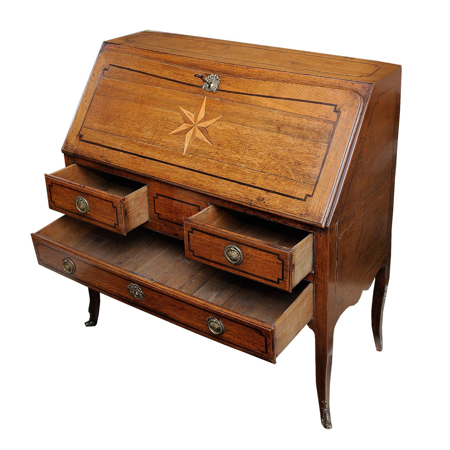 This is a lovely small Louis XV oak and inlaid mid-18th century bureau with fitted interior and secret compartment, circa 1750.

Measures: Height 96cm (37.7