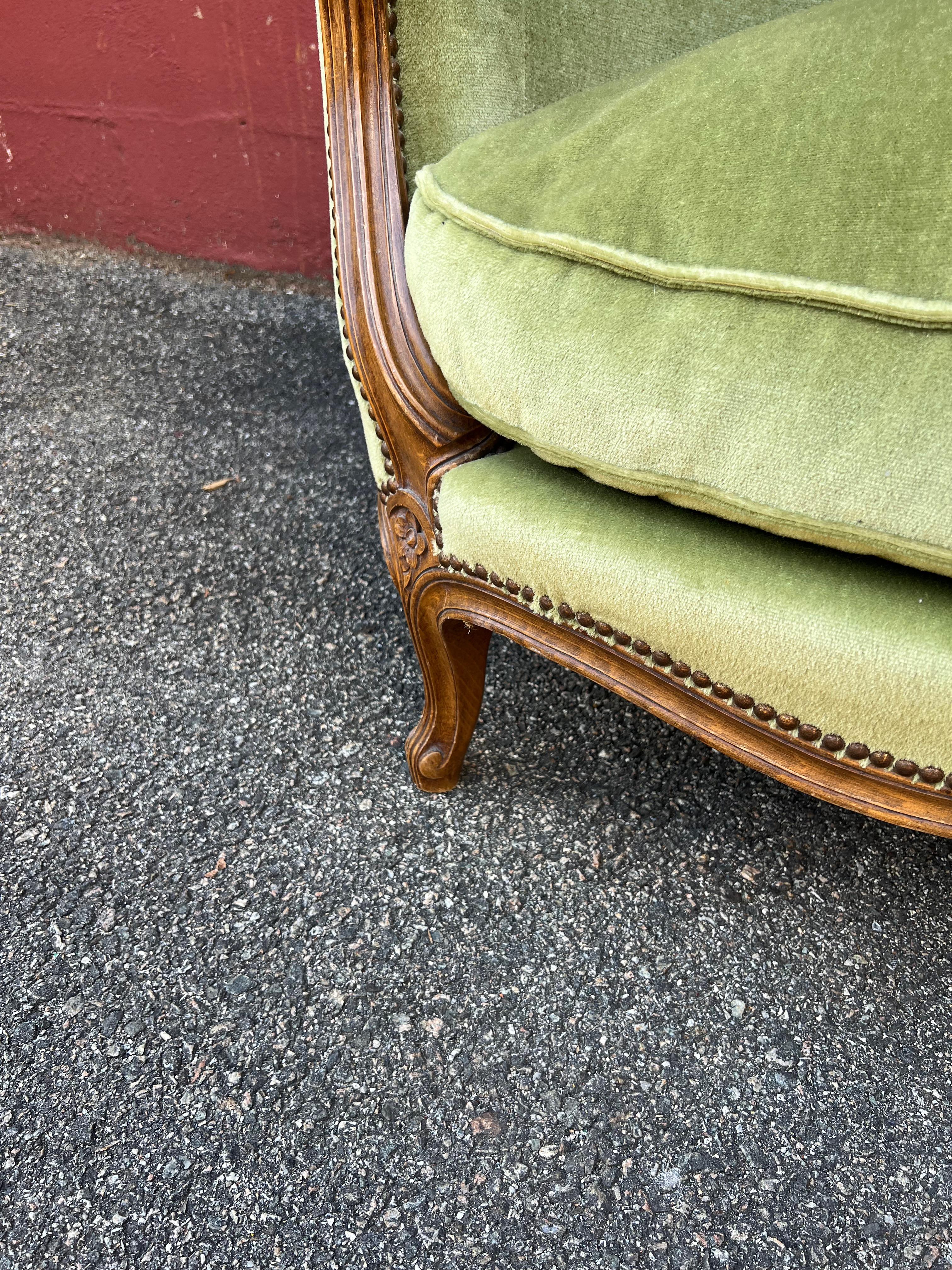 Small Louis XV Style Sette and Matching Pair of Armchairs in Green Velvet 7
