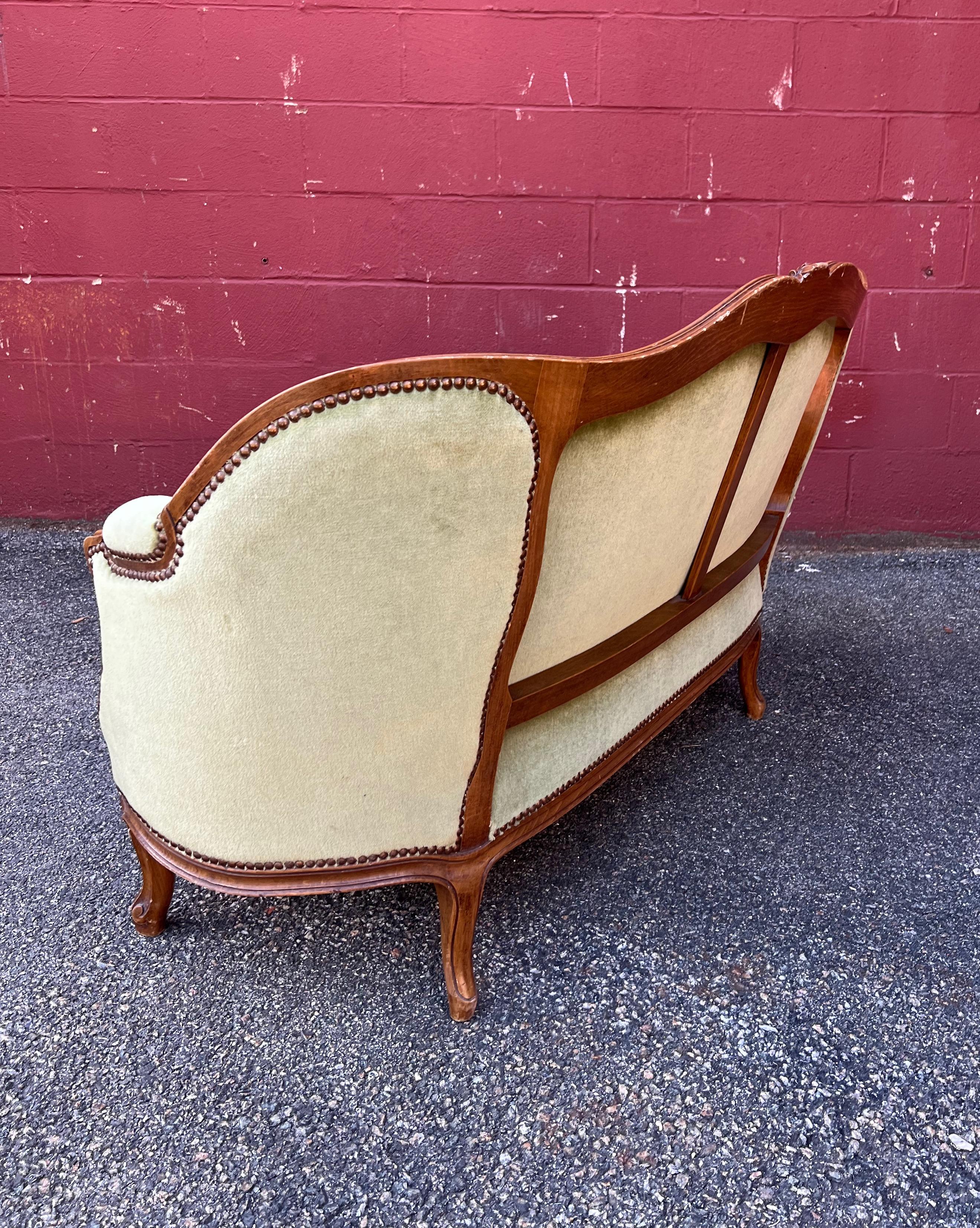 Small Louis XV Style Sette and Matching Pair of Armchairs in Green Velvet 1