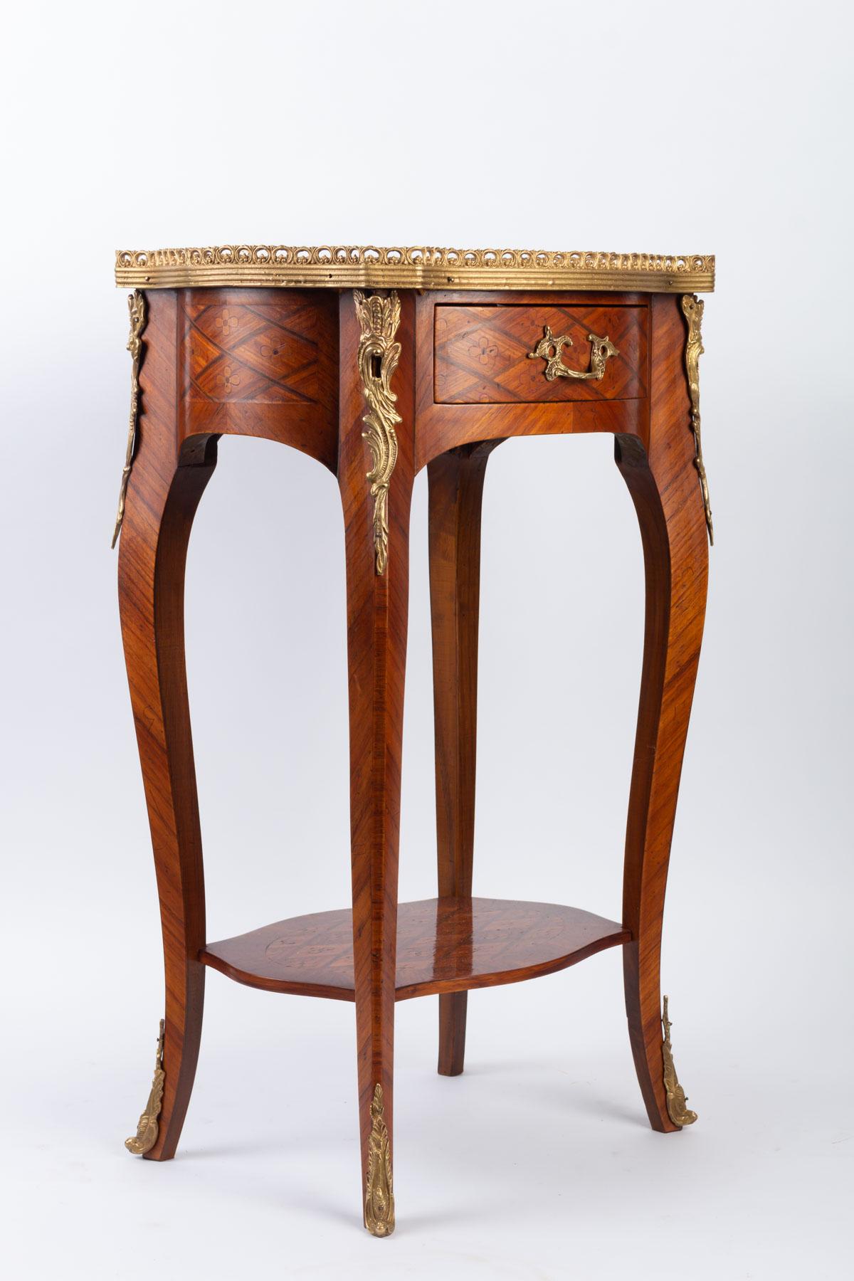 Palisander Small Louis XV Style Table in Rosewood Marquetry