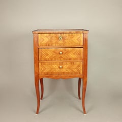 18th Century French Small Louis XV Marquetry Side Table or Table Chiffonnière