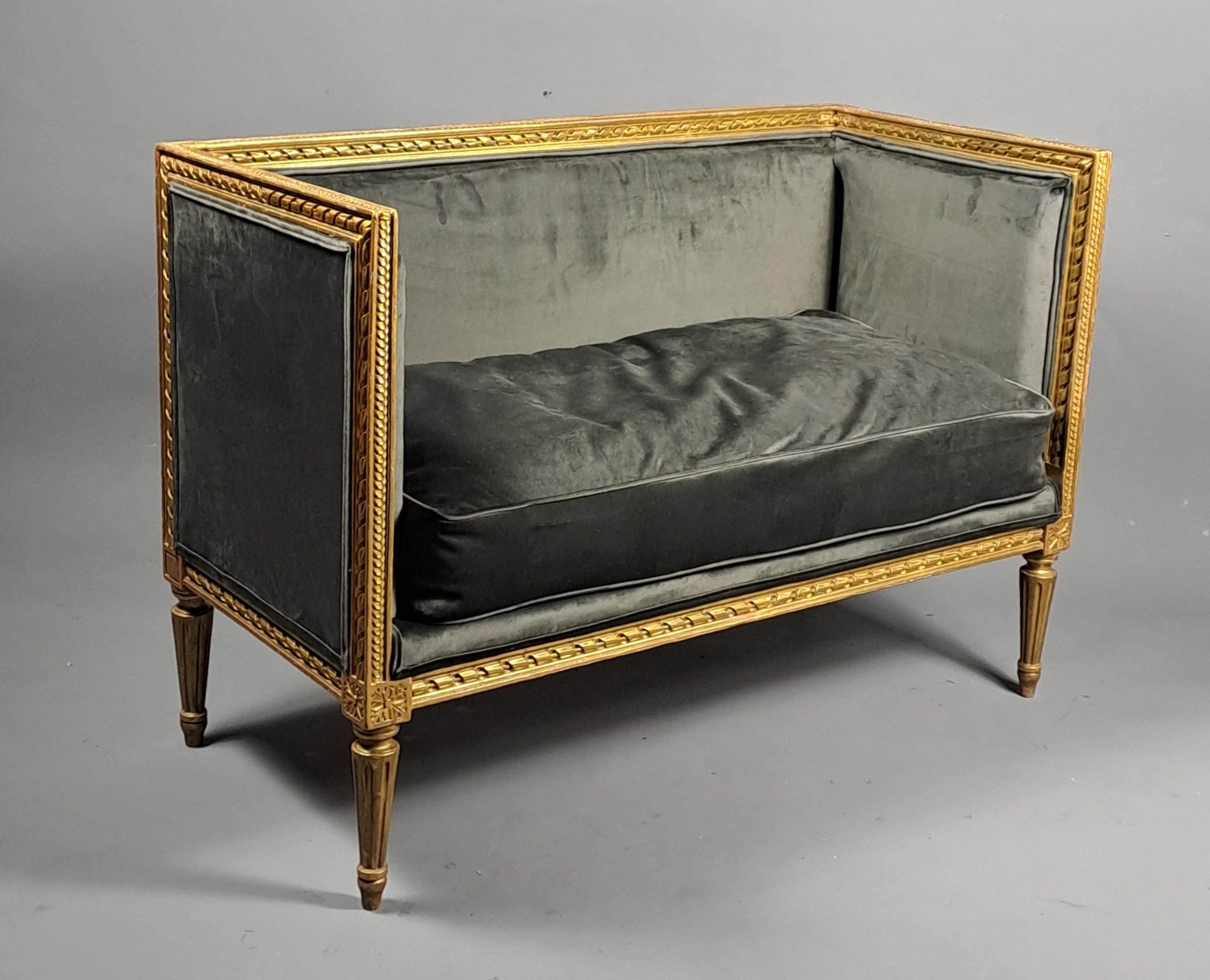 Small Louis XVI Style Bench In Gilded Wood For Sale 5