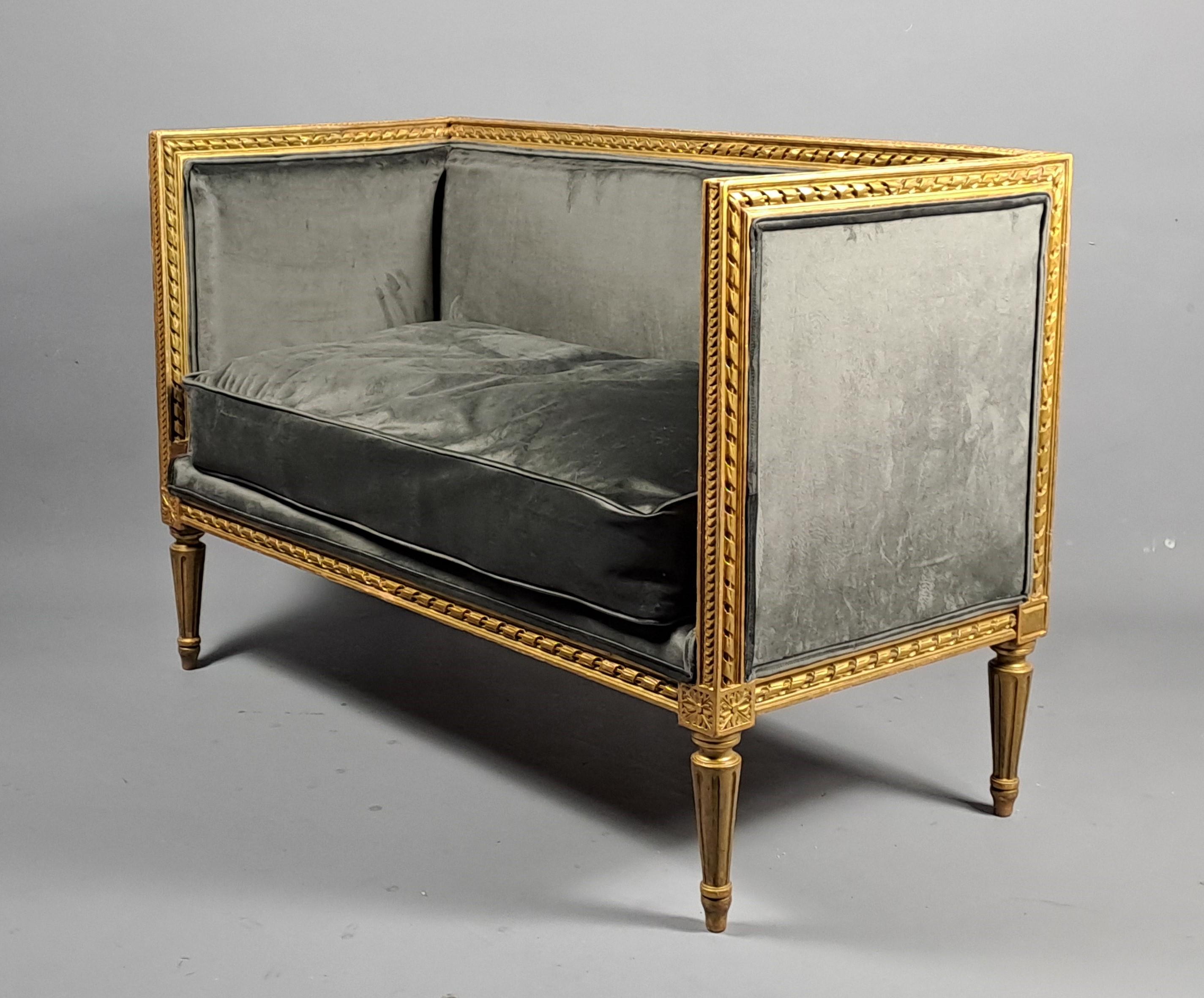 Small Louis XVI Style Bench In Gilded Wood For Sale 3