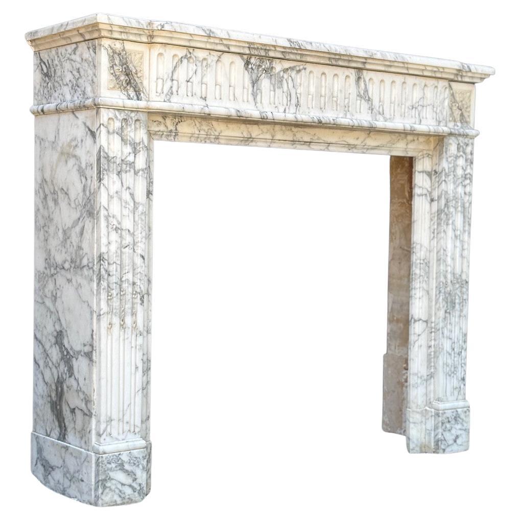 Small Louis XVI-style fireplace in Carrara Arabescato marble, circa 1880