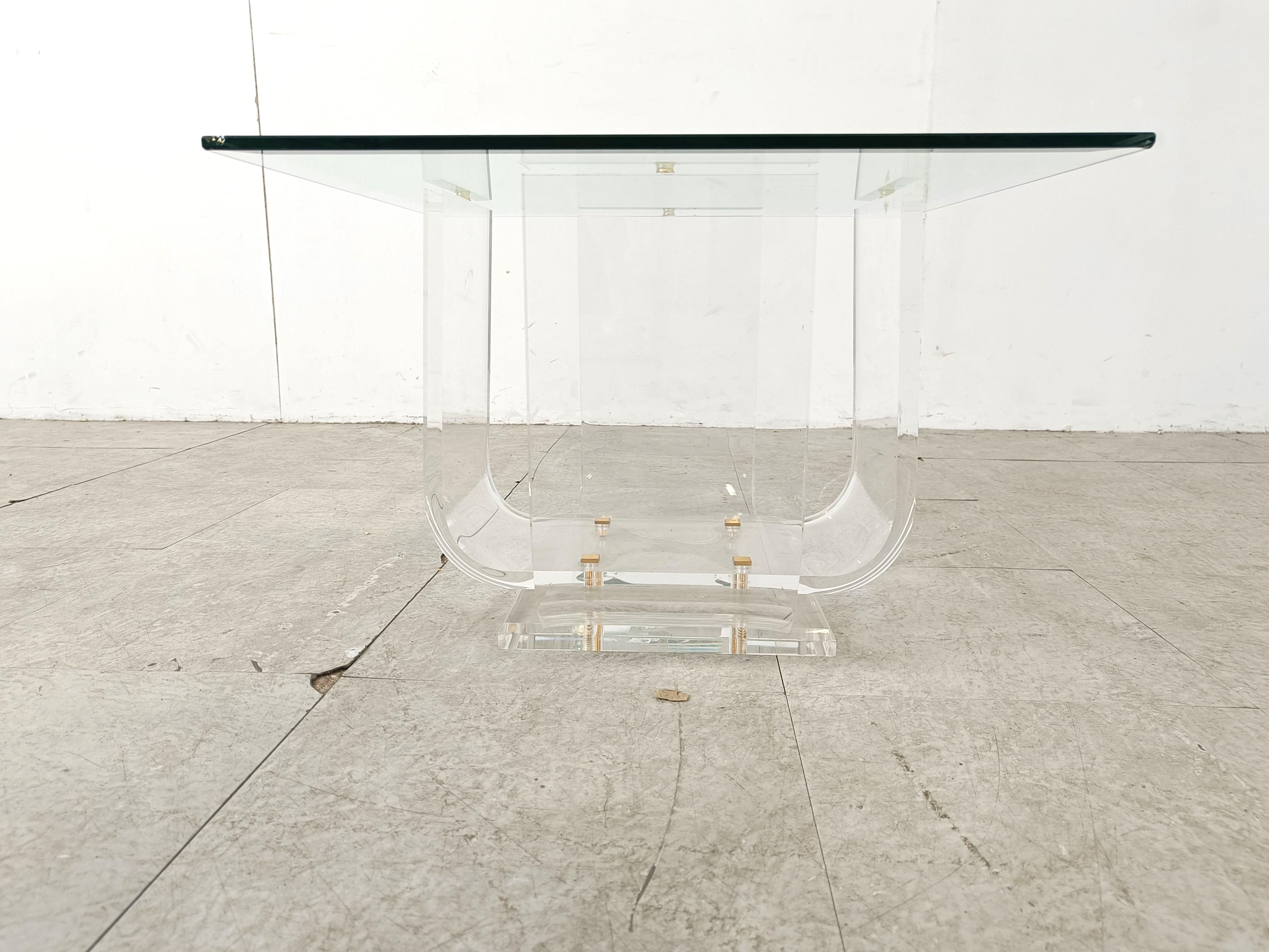 Small lucite coffee table or side table, 1970s For Sale 3