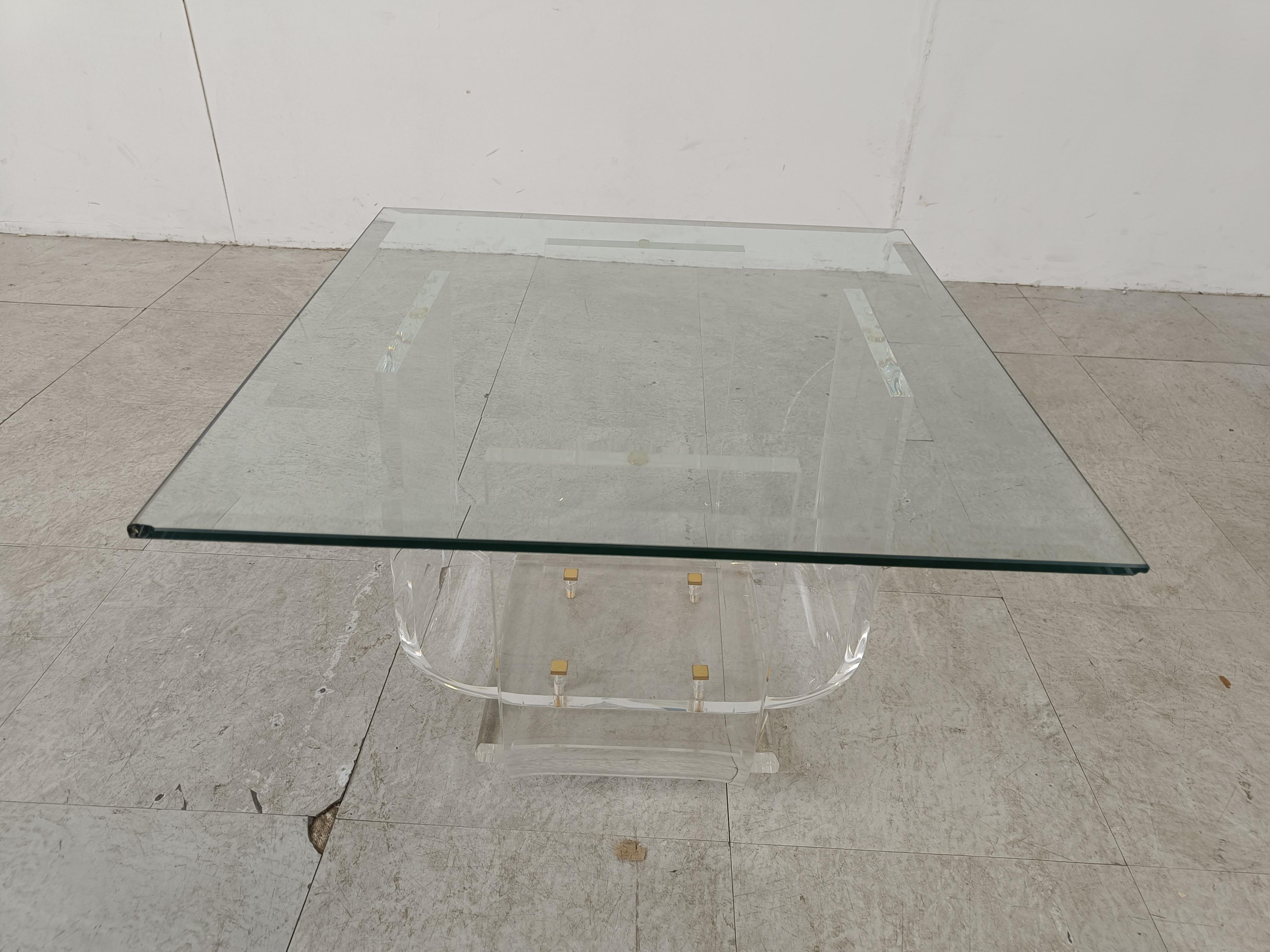 Small lucite coffee table or side table, 1970s For Sale 1