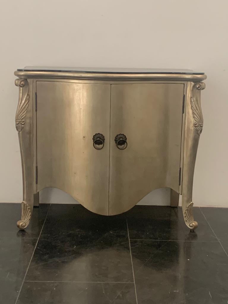 Credenza 