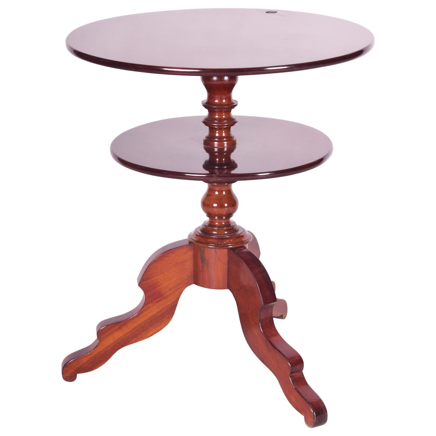 Small Mahogany Historicism Rounded Table, Germany, 1880-1889, High Gloss For Sale