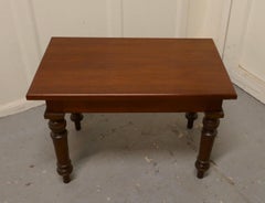 Victorian Mahogany Occasional Table, Late 19th Century, Elegant Design
