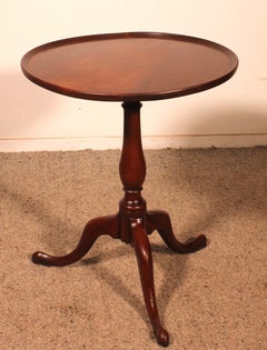 Small Mahogany Tripod Table Circa 1800
