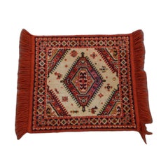 Kleiner hauptsächlich roter dekorativer Teppich im orientalischen Stil 47x60cm