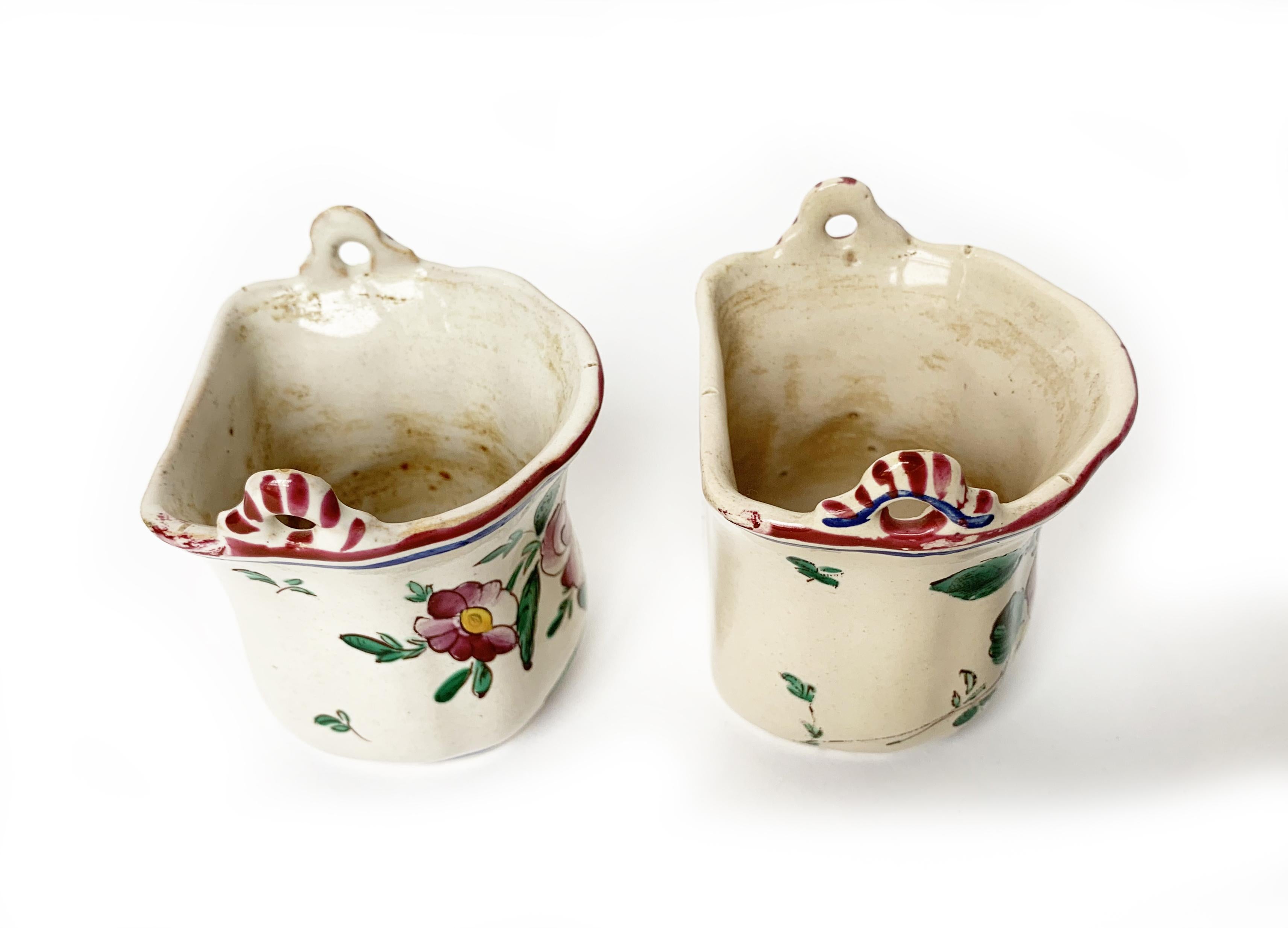Glazed Small Maiolica Flower Pots, Ferretti Manufacture, Lodi, circa 1770-1780 For Sale