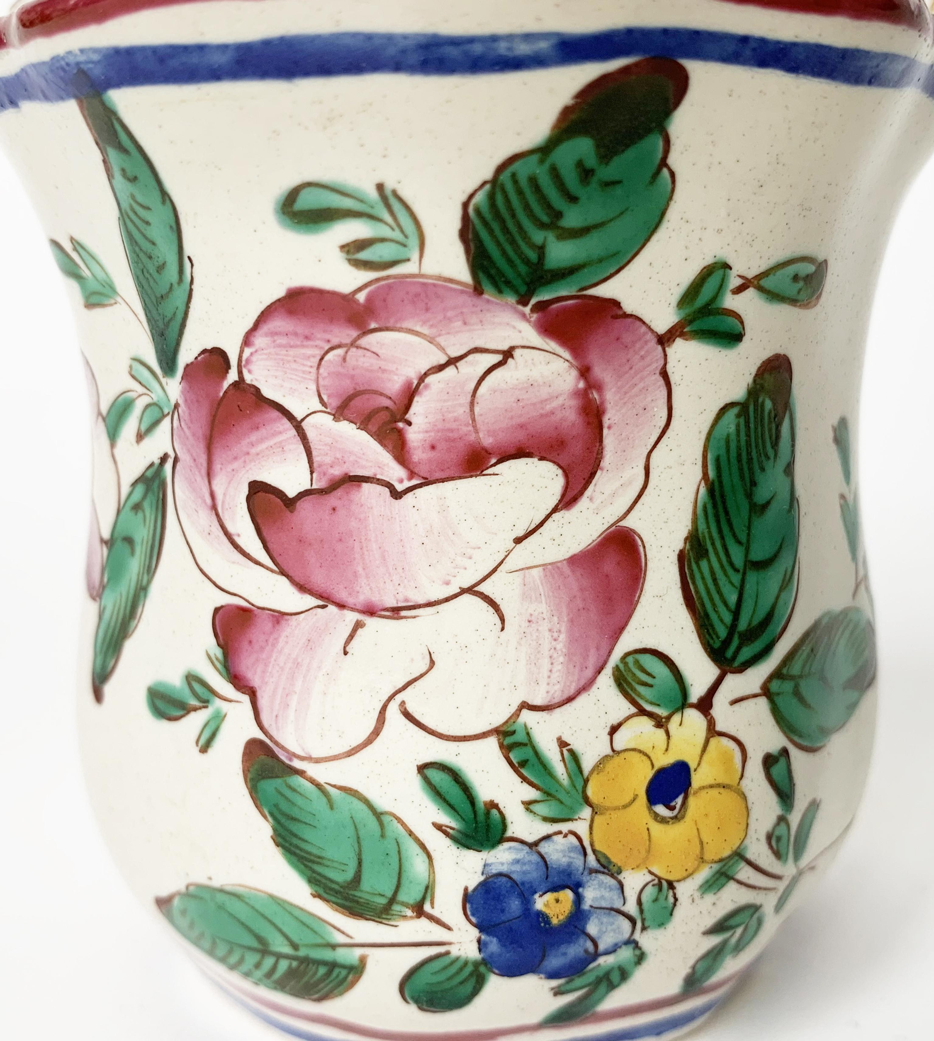 Small Maiolica Flower Pots, Ferretti Manufacture, Lodi, circa 1770-1780 For Sale 1