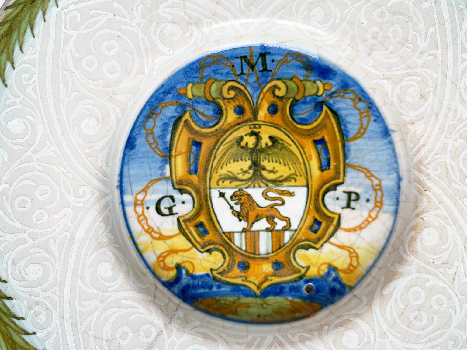 Small Maiolica Plate, Urbino District, 1533-1555 For Sale 2