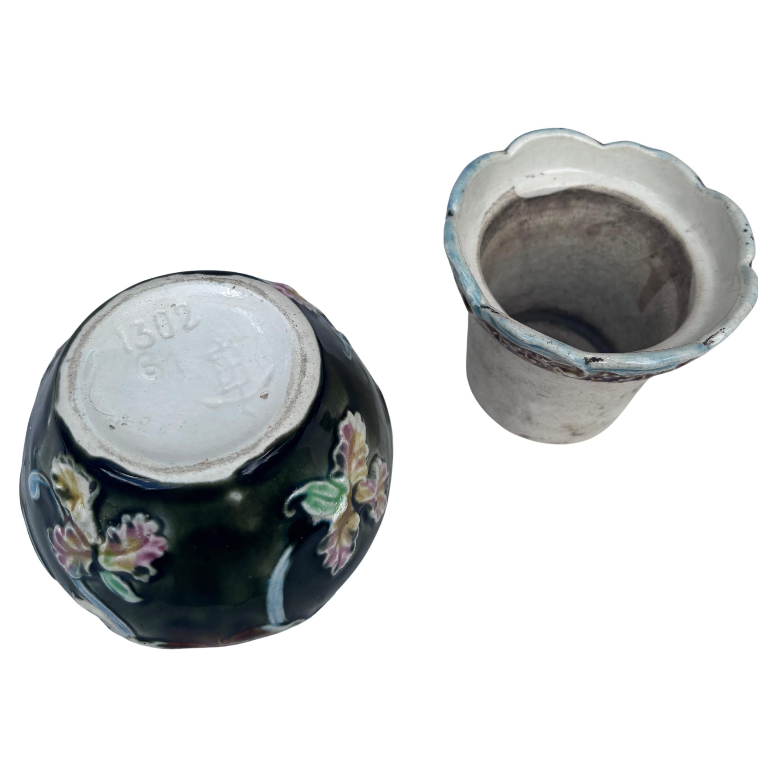 Small Majolica Orchid Cache Pot Fives Lille, circa 1890 In Good Condition For Sale In Austin, TX