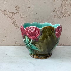Small Majolica Roses Jardinière Onnaing, circa 1880