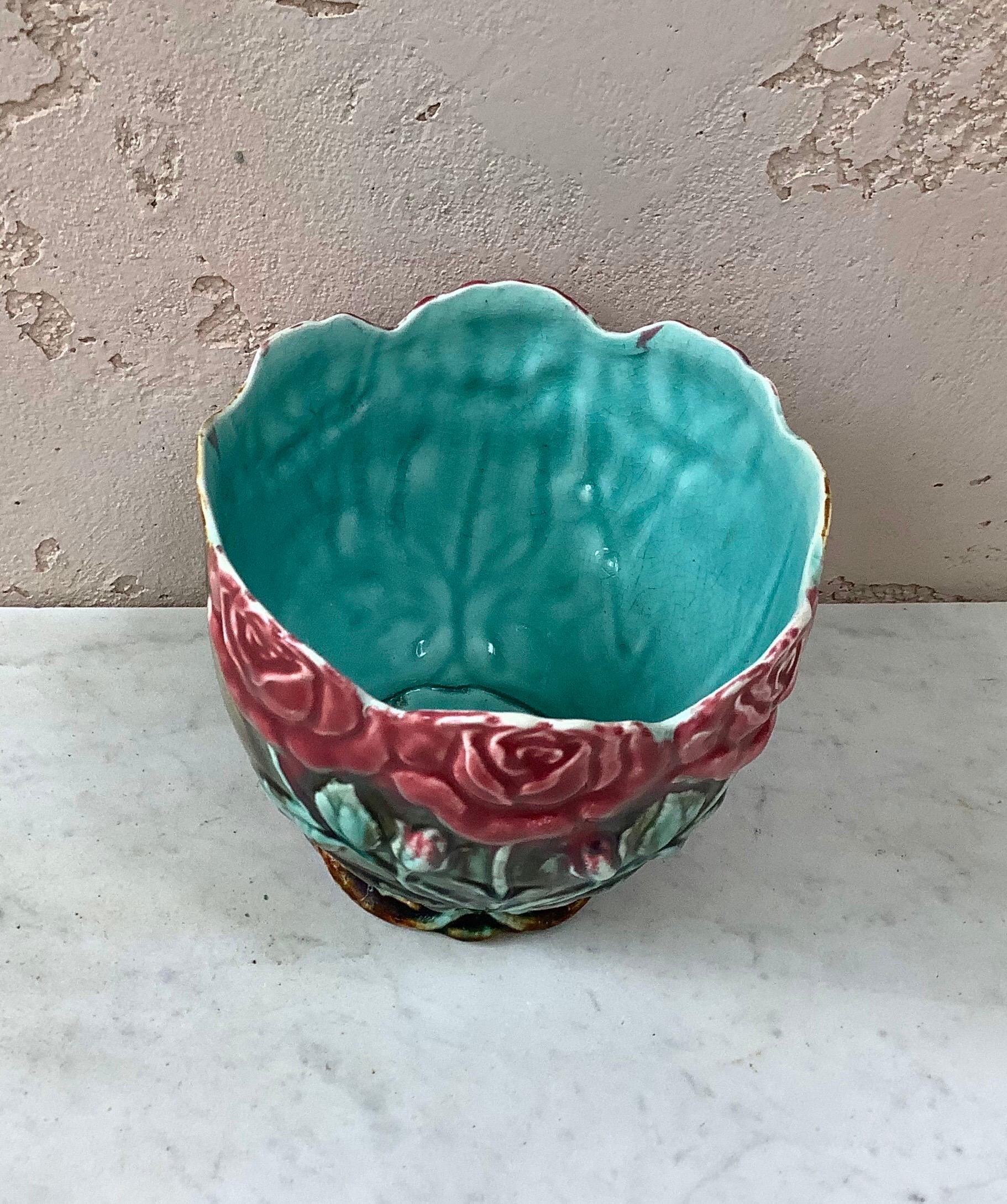 French Small Majolica Roses Jardinière Onnaing, circa 1880 For Sale