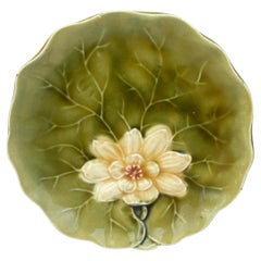 Small Majolica Water Lily Plate Villeroy & Boch, circa 1900