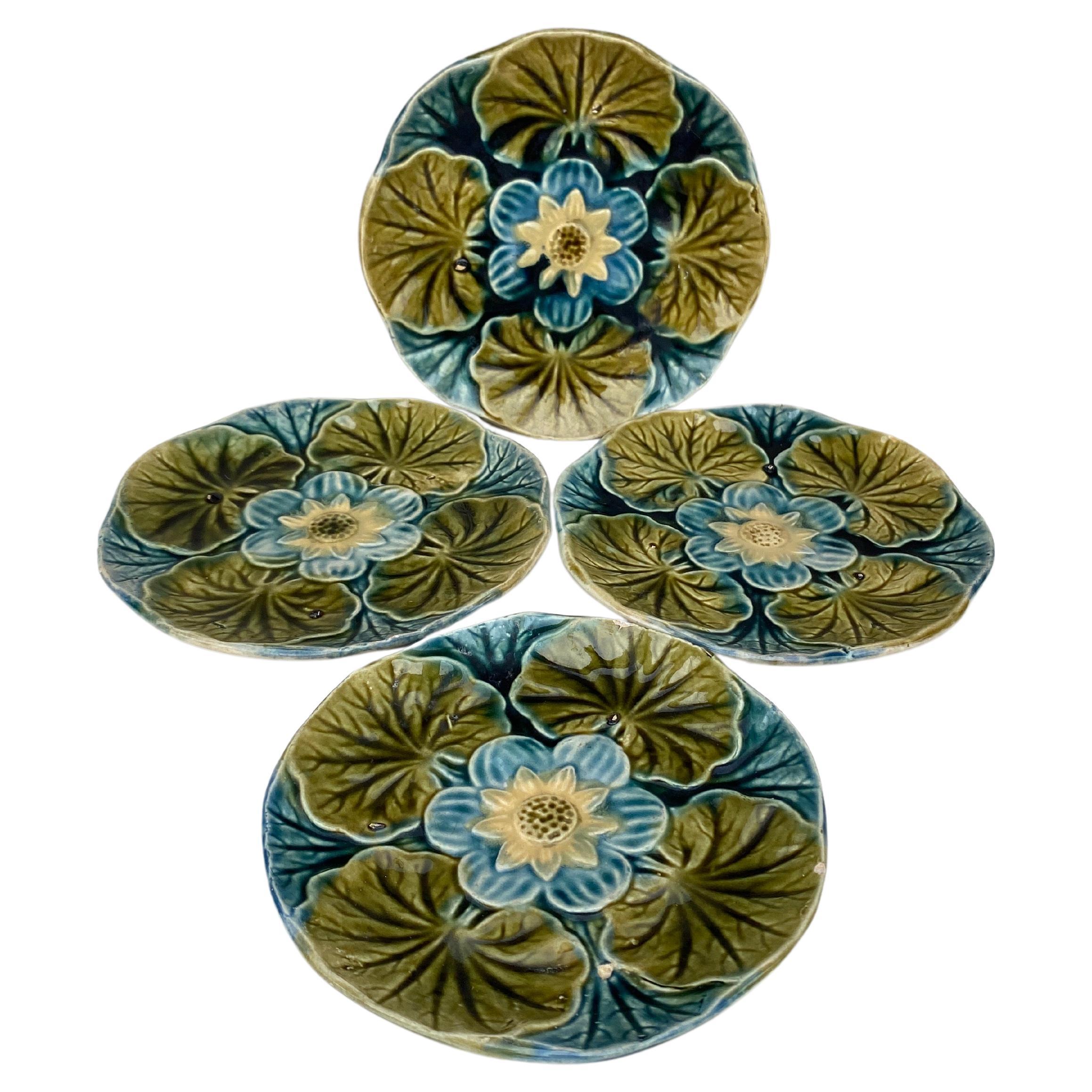 Small Majolica water lily pond plate Wasmuel, circa 1890.
 