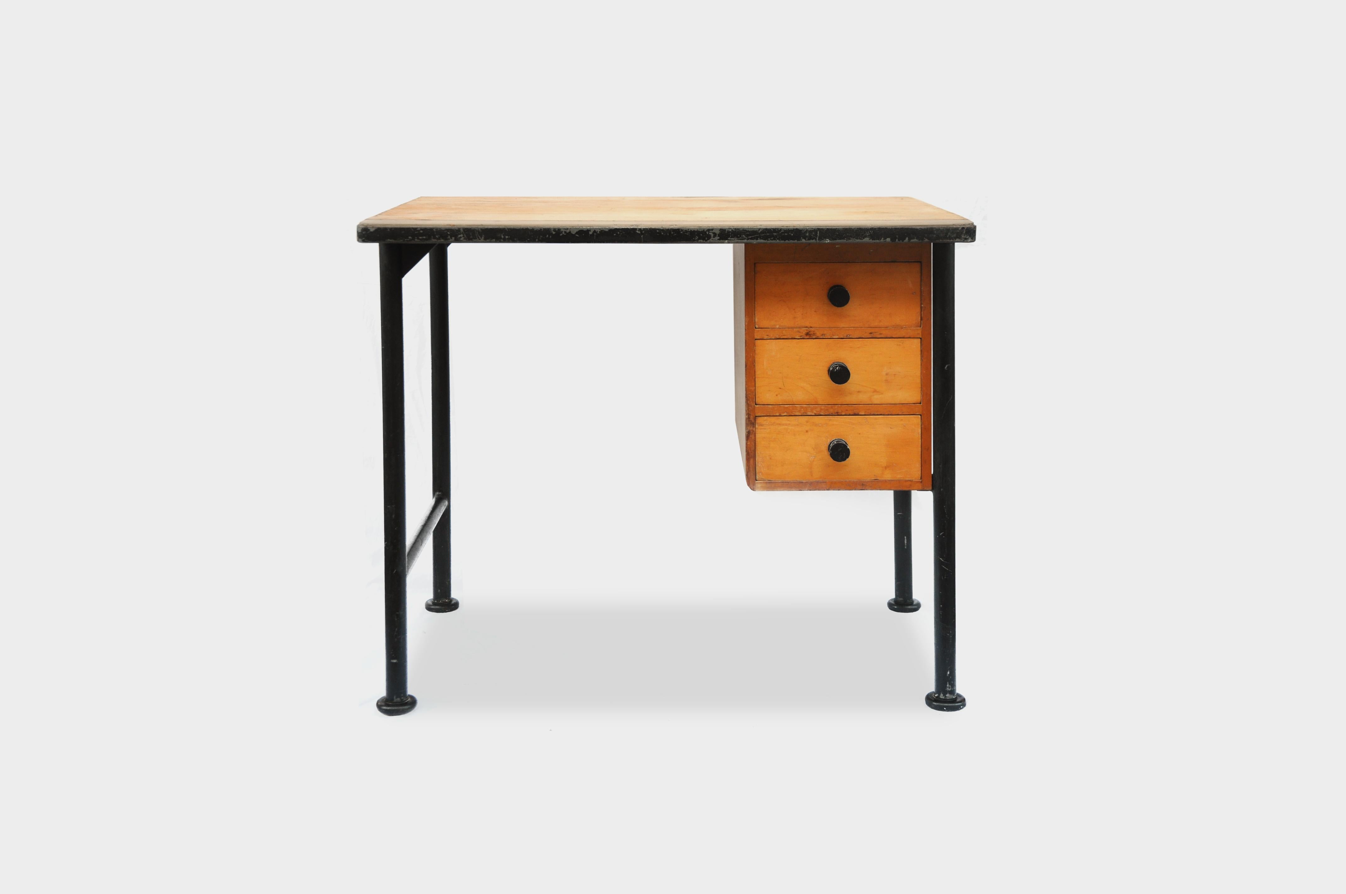 French Small Maple and Steel Desk with Drawers, 1940s For Sale