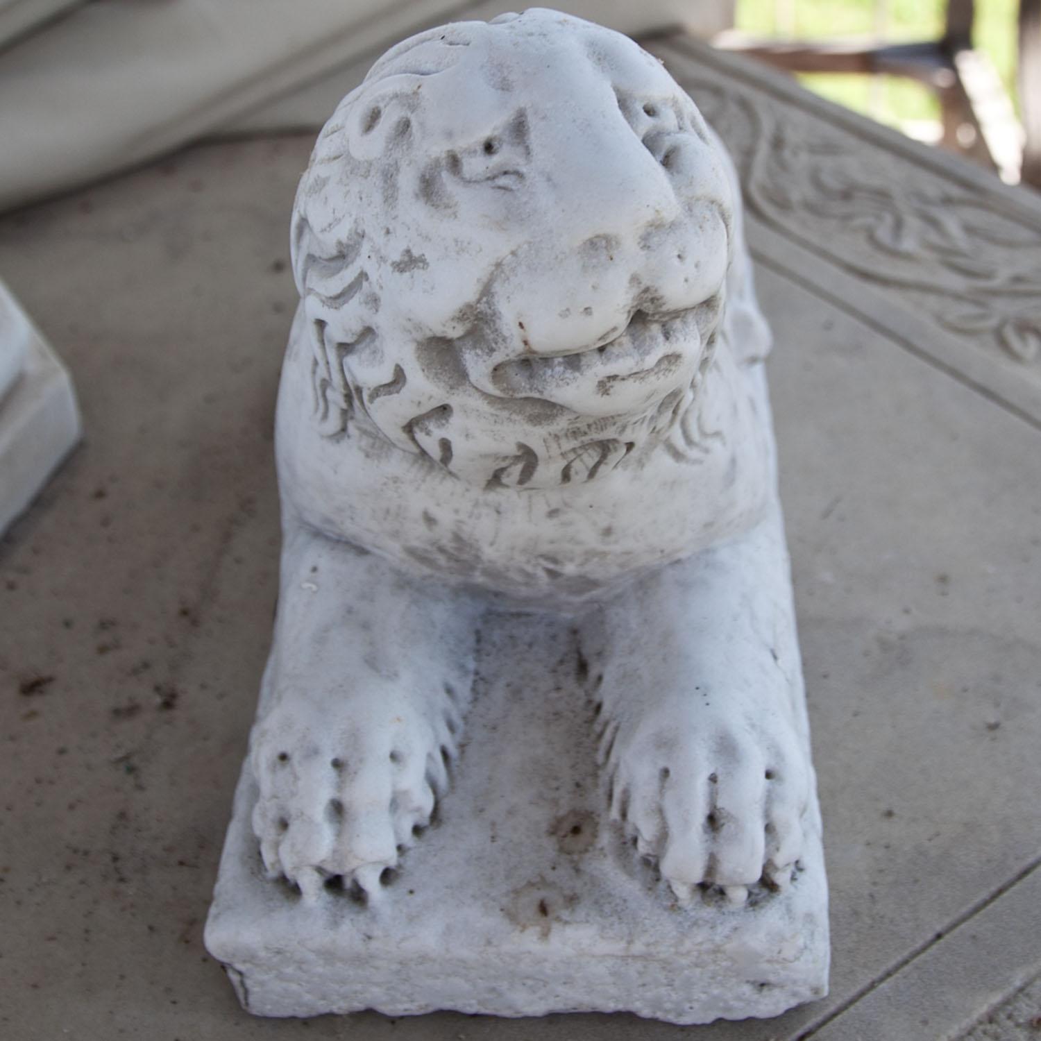 Contemporary Small Marble Lions