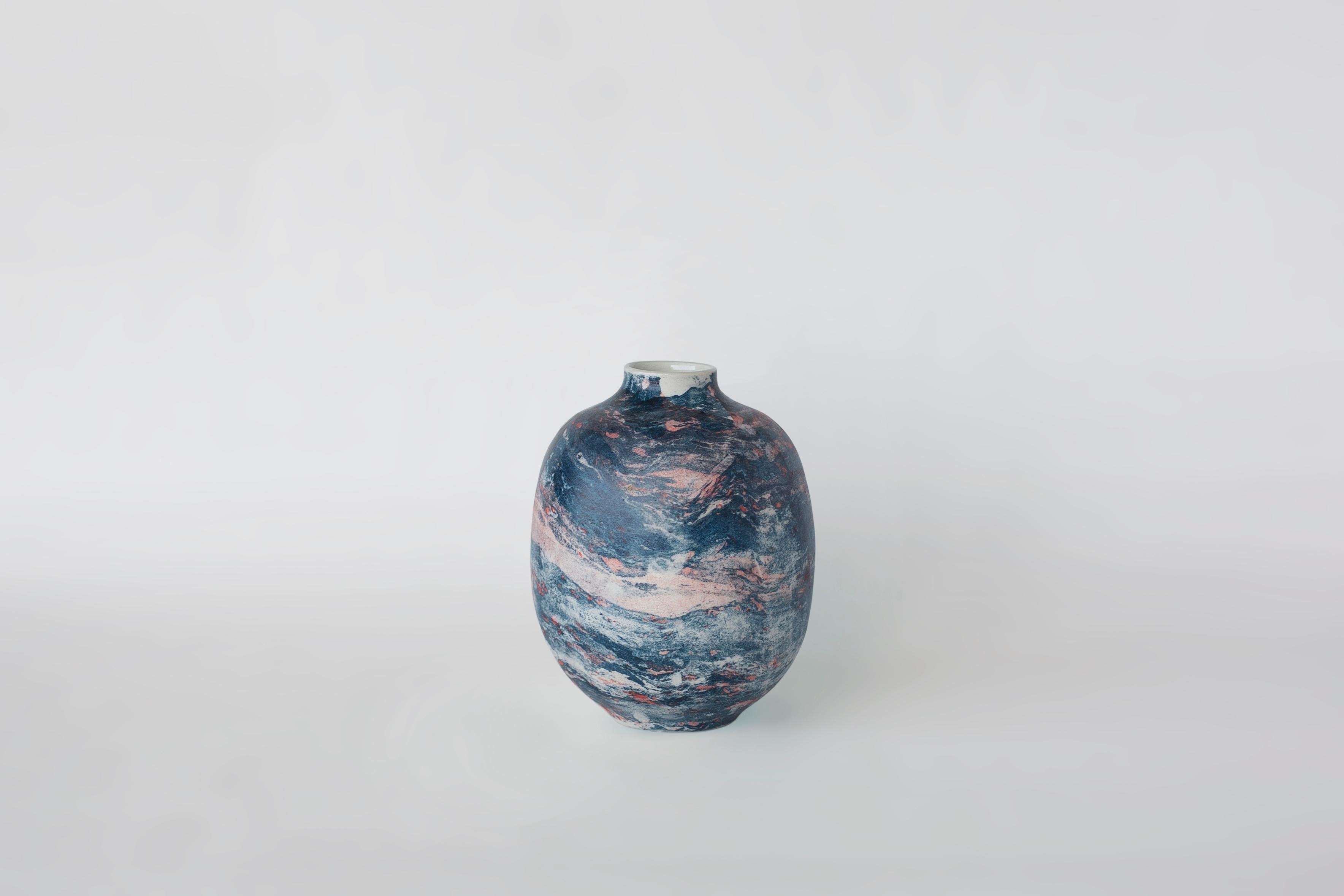Small marble vase by Veronika Švábeníková
Dimensions: 14 × 14 × 17.5 cm
Materials: Ceramic

A petit version of a truly unique collection of ceramic vases that will enhance any decor.

The way she makes them is truly unique. She takes common