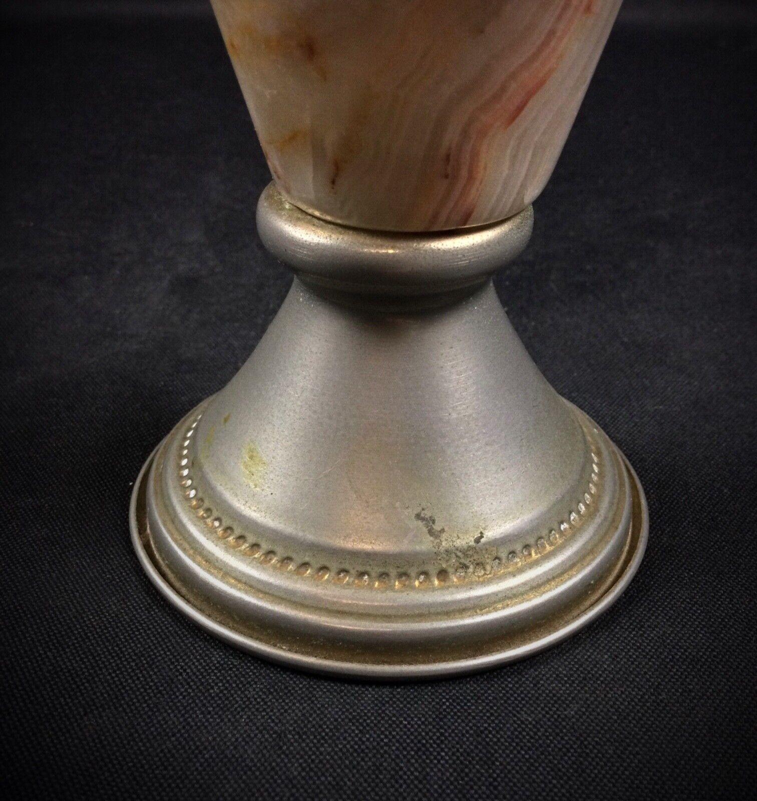 20ième siècle Petit vase en onyx marbré et étain - Elegance de la pièce décorative - 2Y66 en vente