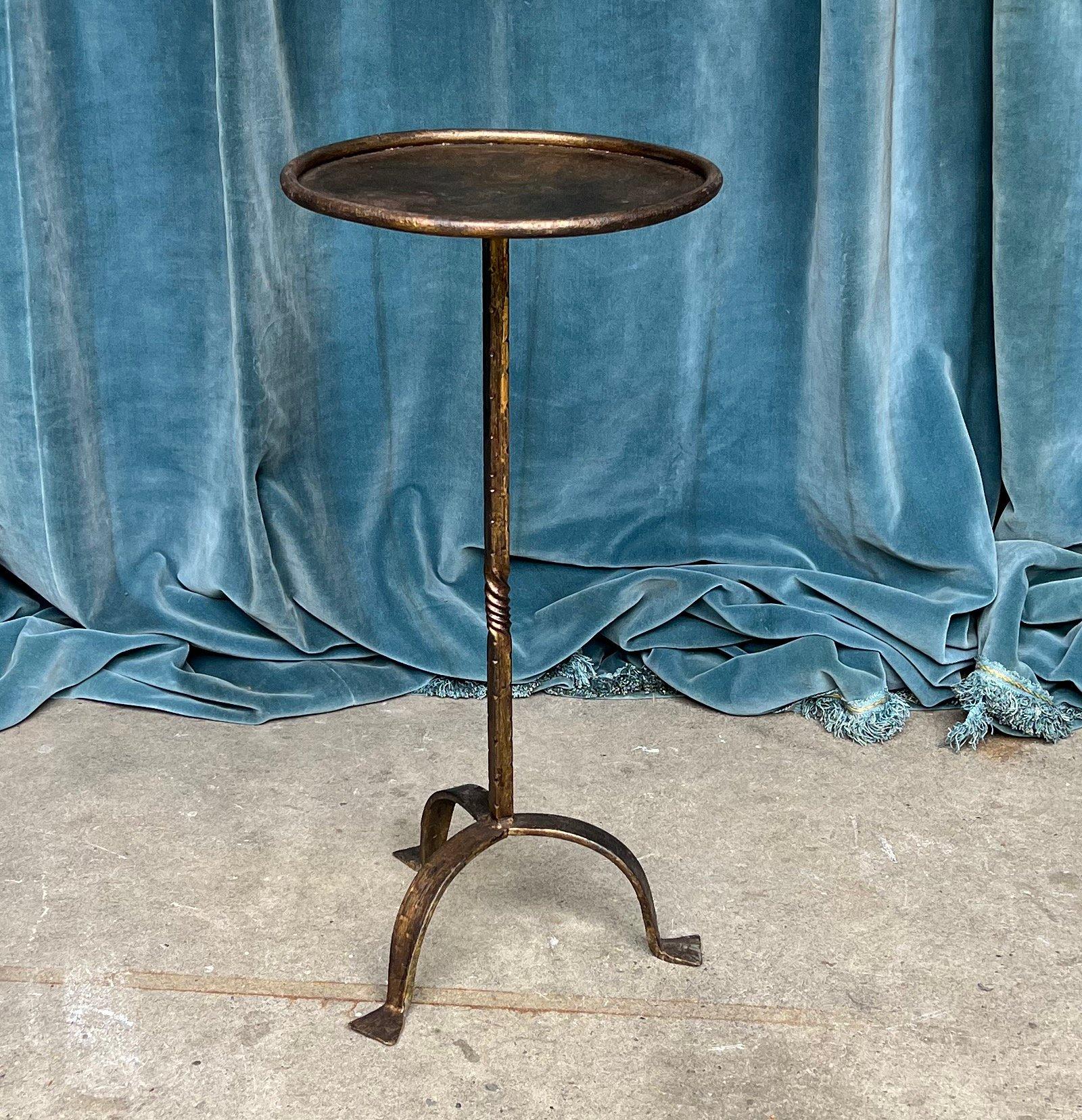This recently fabricated small Spanish metal and iron side table showcases the finesse of skilled craftsmanship. It was recently created by accomplished artisans using traditional iron-working methods with meticulous attention to detail and an