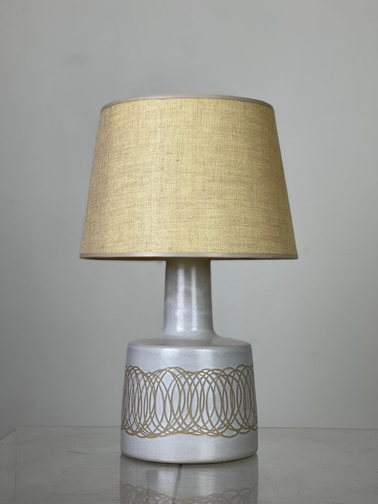 Small Martz Sgraffito Lamp by Jane and Gordon Martz for Marshall Studios For Sale 5