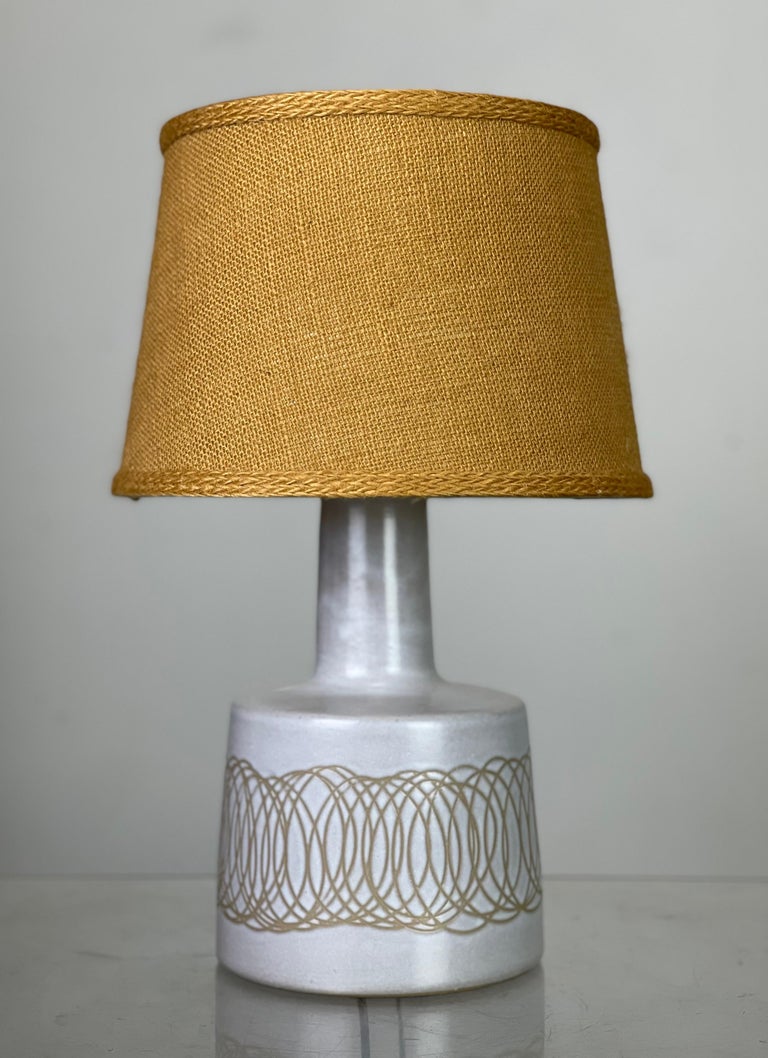 Mid-Century Modern Small Martz Sgraffito Lamp by Jane and Gordon Martz for Marshall Studios For Sale
