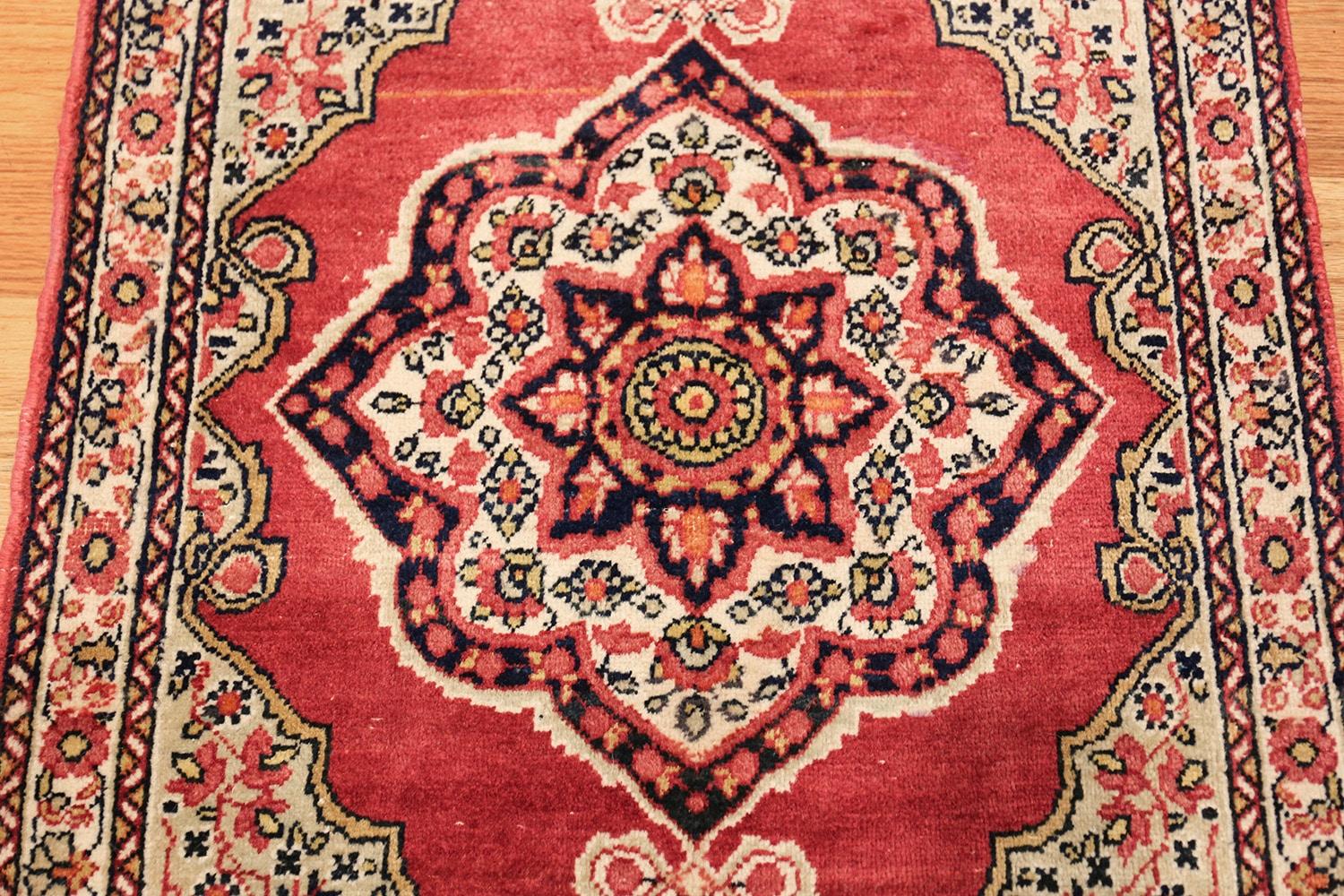 Wool Small Mat Size Antique Persian Kerman Floral Rug. Size: 1 ft 10 in x 2 ft 6 in