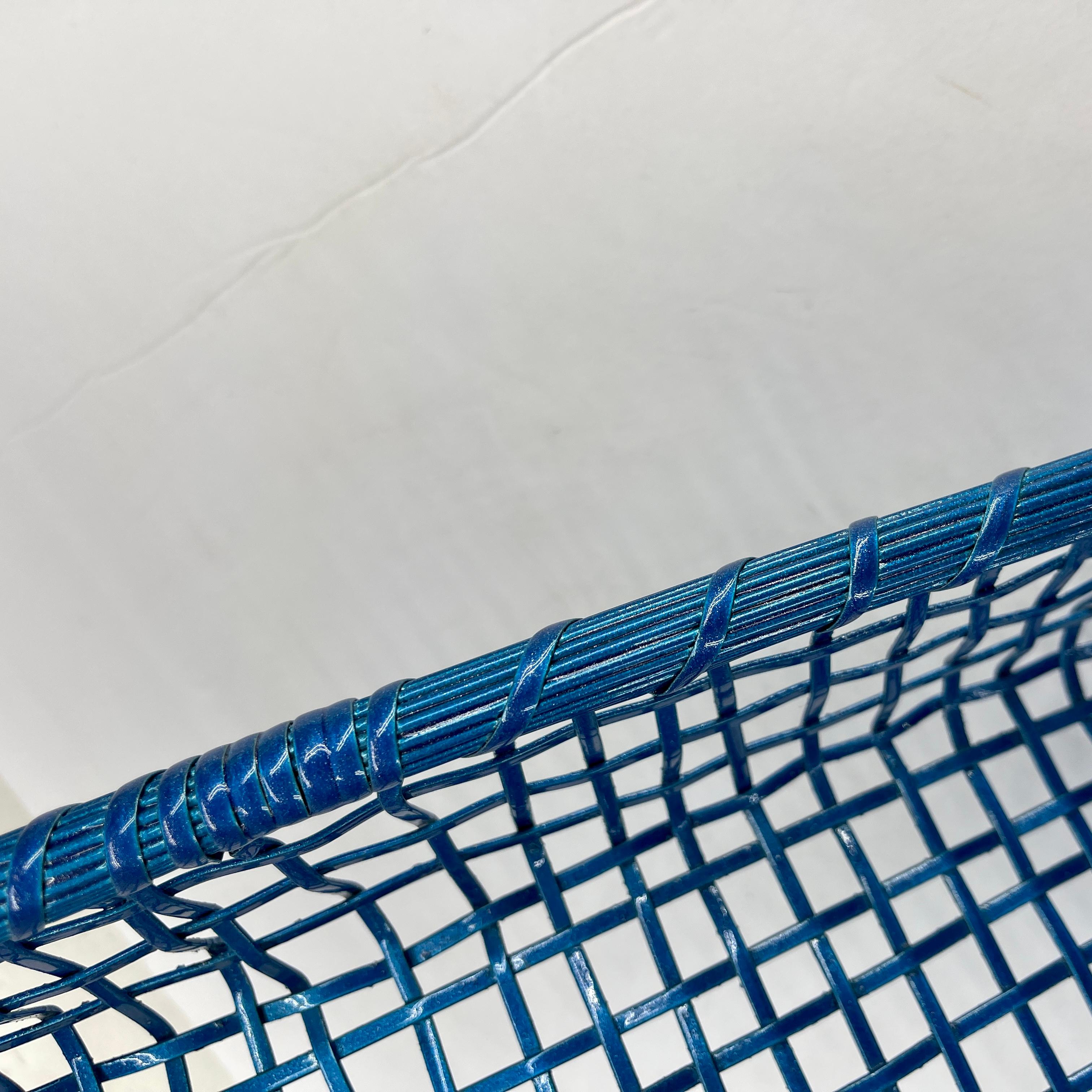 Cut Steel Small Maui Blue Metal Wire Basket Tray with Two Handles For Sale