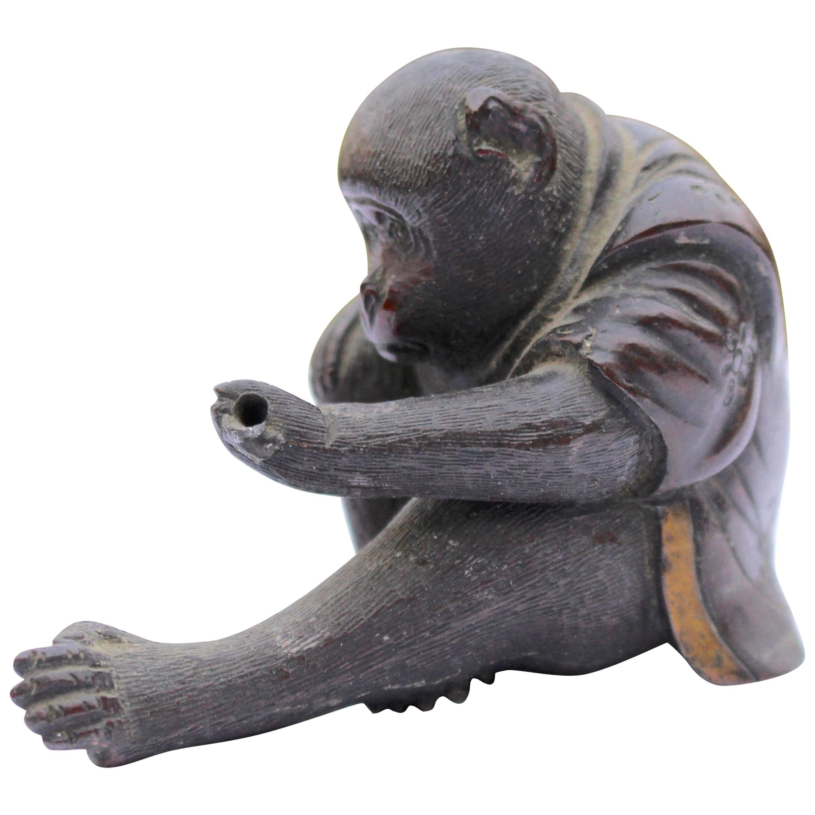 Small Meiji Japanese Bronze Figure of a Monkey Wearing a Kimono For Sale 1