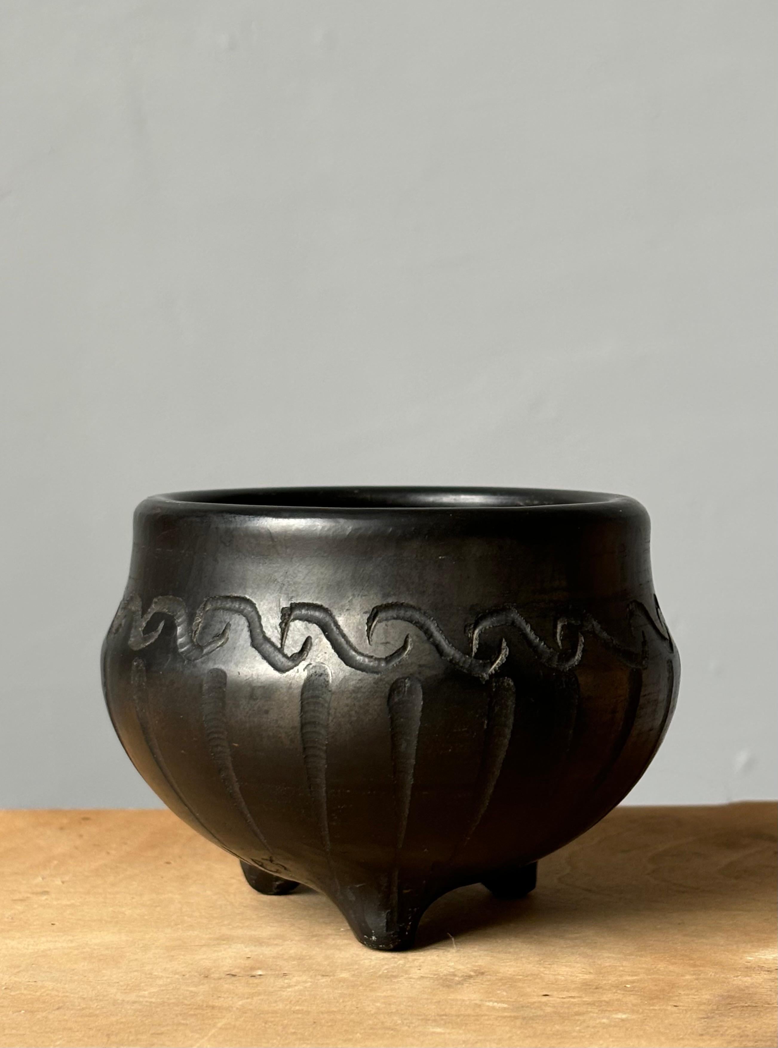 Ceramica Piccola ciotola in gres nero di Mette Doller, anni '60 in vendita