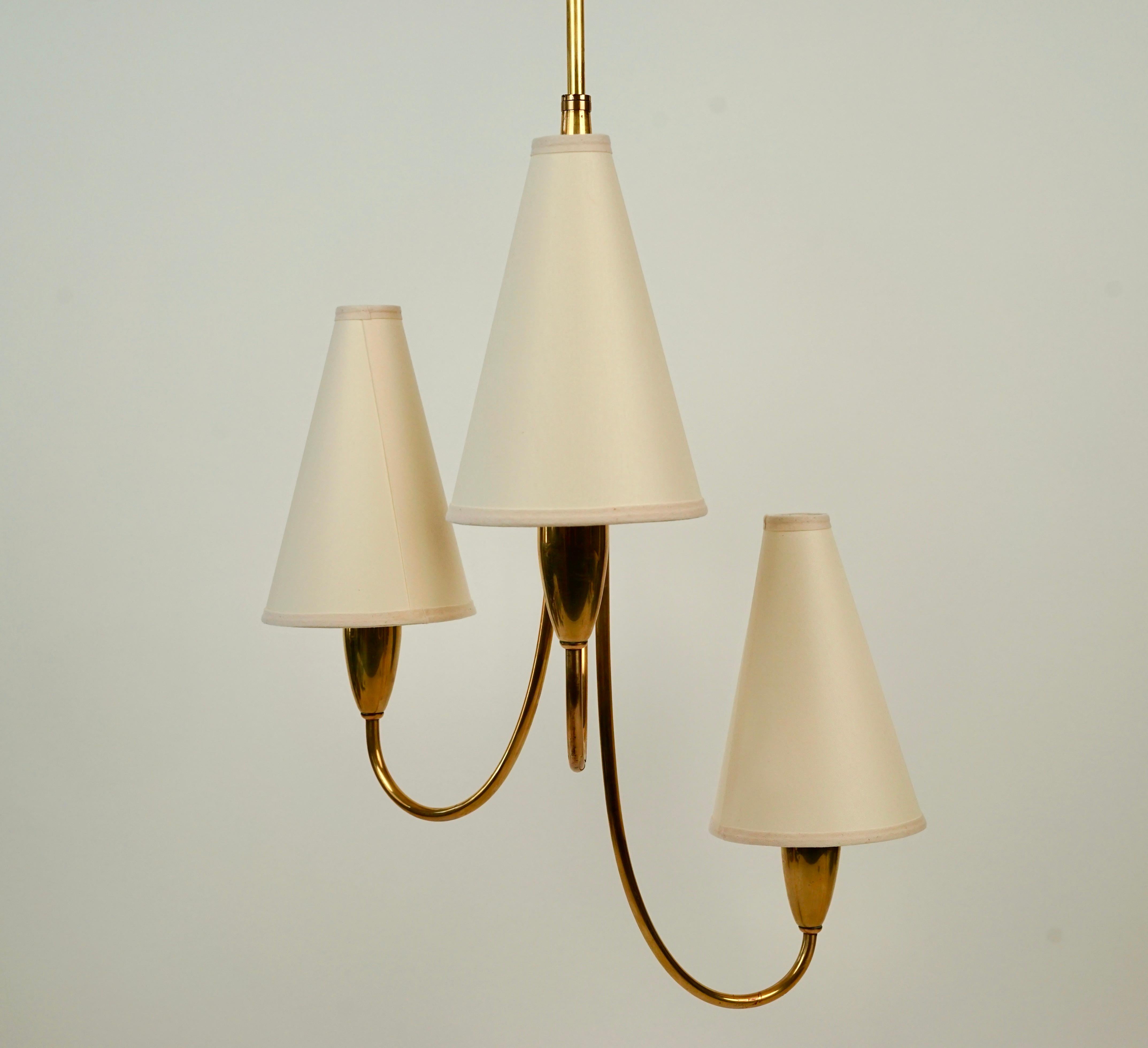 Modern Small Mid Century Chandelier in Brass with three Paper Shades For Sale