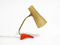 Small Mid Century crow's foot table lamp with fiberglass lampshade by Cosack