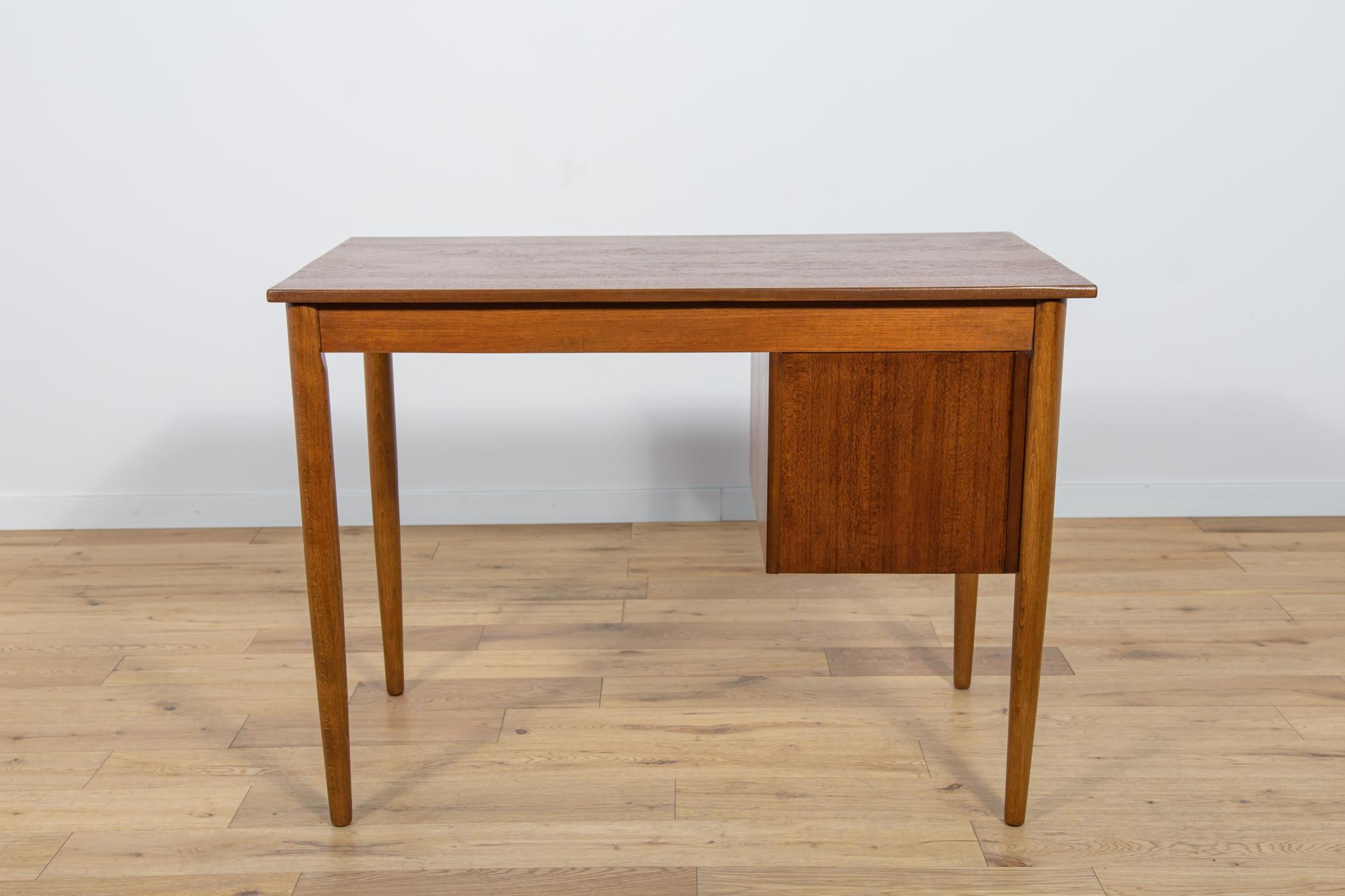 Mid-20th Century Small Mid-Century Danish Teak Desk, 1960s For Sale